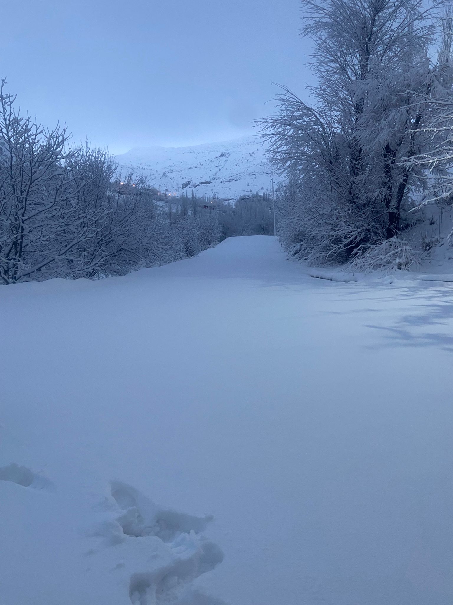 Kozluk'ta Kardan Dolayı Yollar Kapandı 3