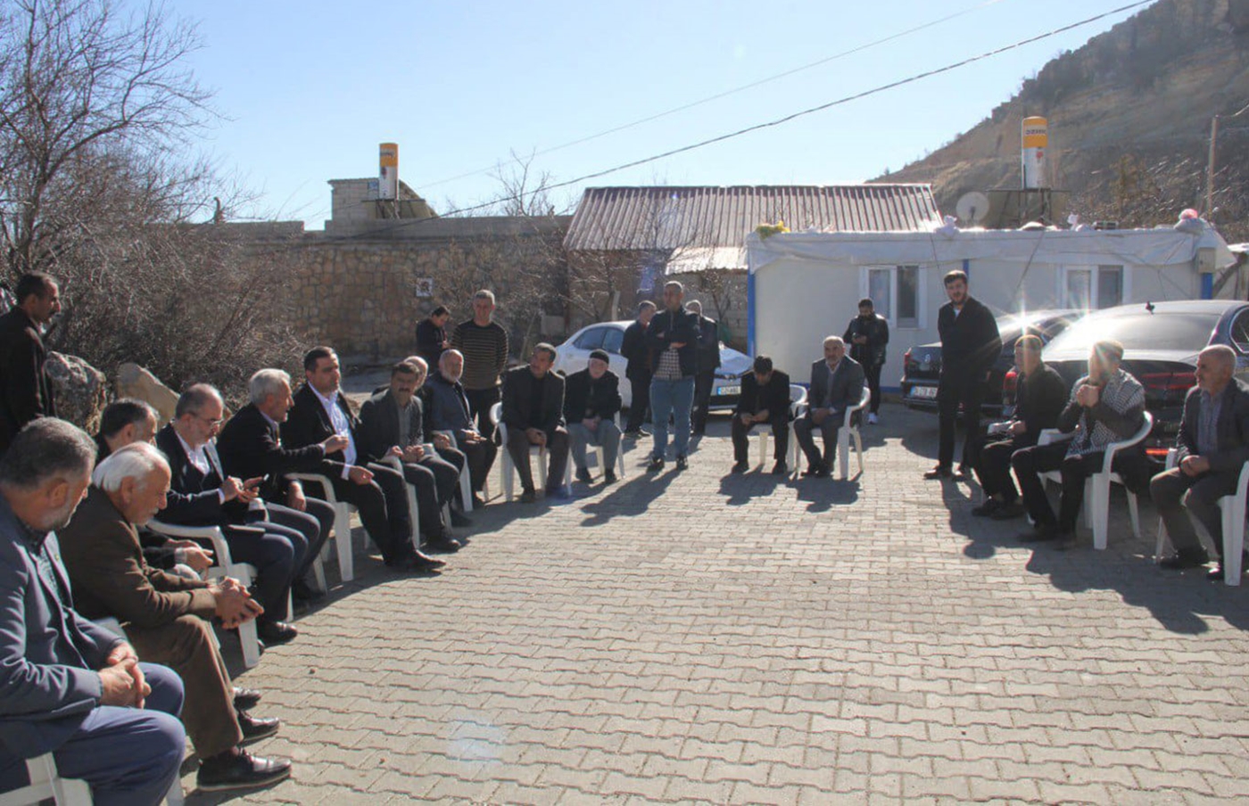 Serkan Ramanlı’dan Adıyaman'da Depremzedelere Ziyaret-1