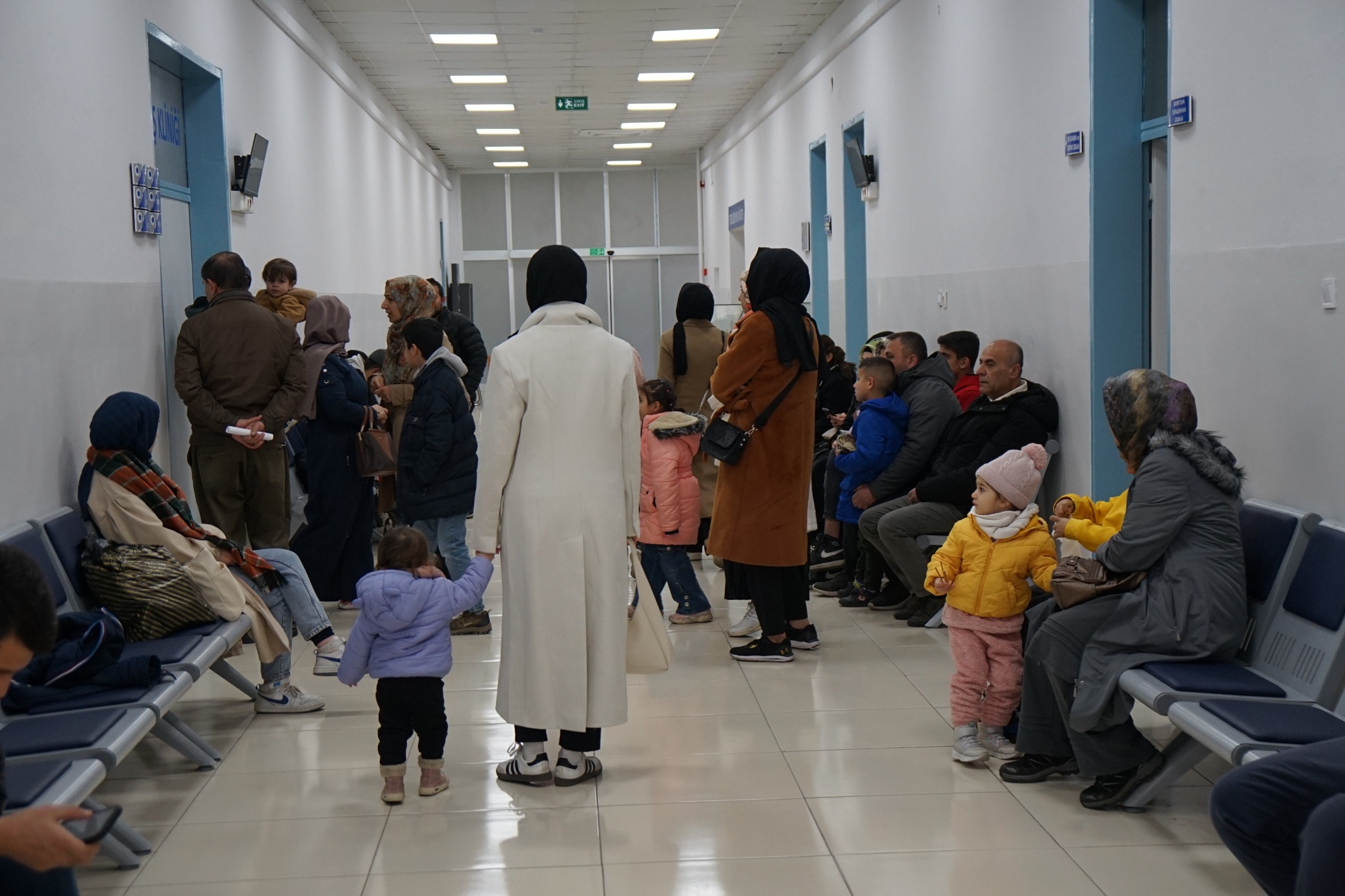 Üniversite Ağız Ve Diş Sağlığı Merkezi'nde Yoğunluk Yaşanıyor (4)