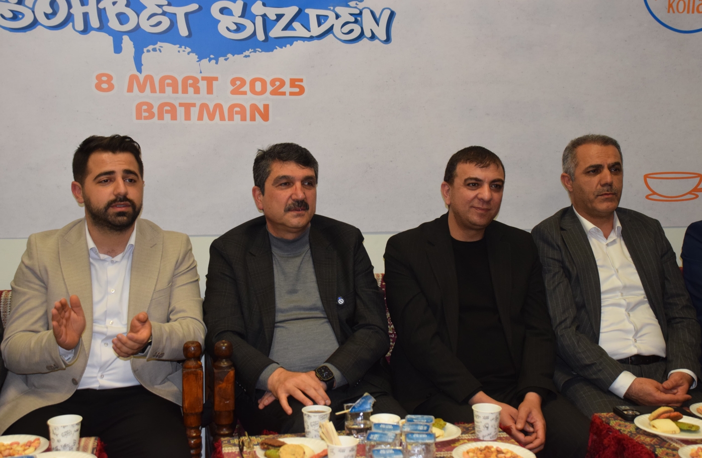 Nasıroğlu ‘Çay Bizden Sohbet Sizden’in Konuğu Oldu (2)