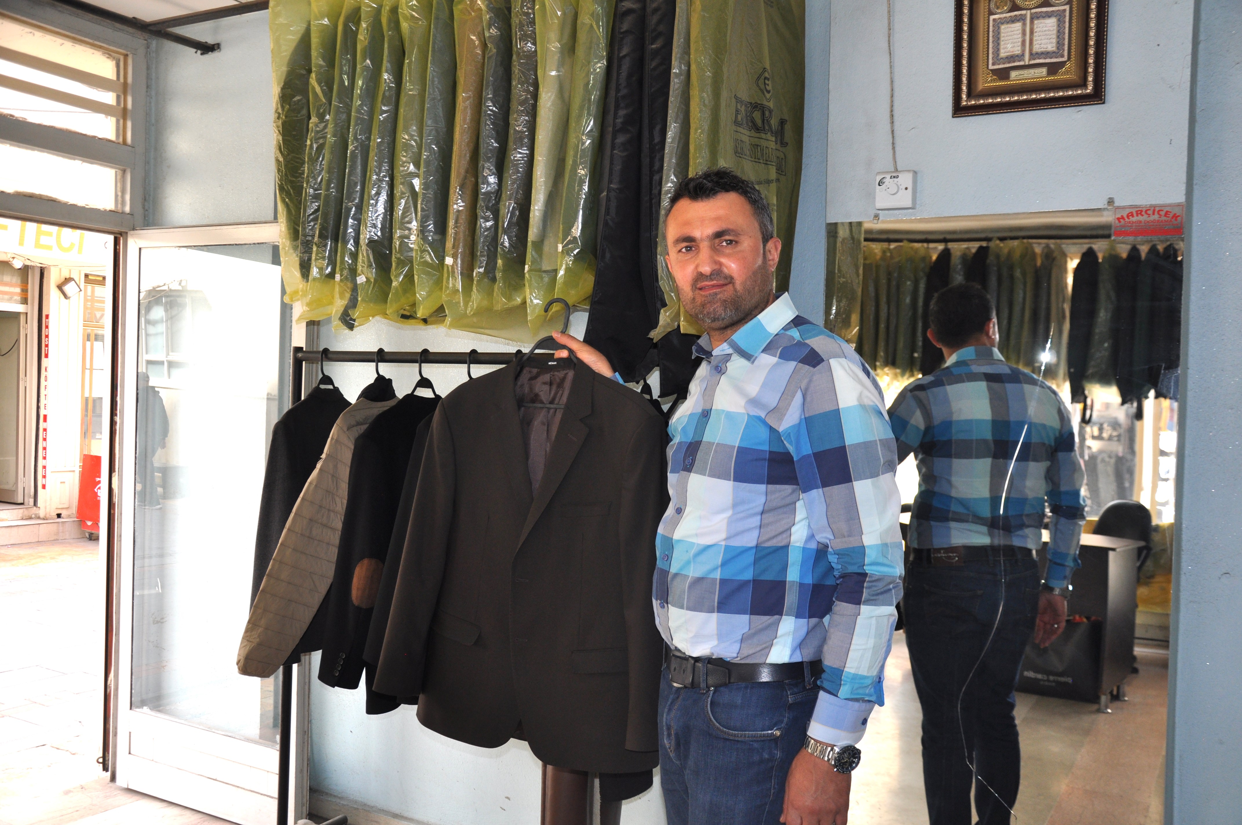 Kuru Temizlemecilerin Gözü Düğün Sezonunda (1)