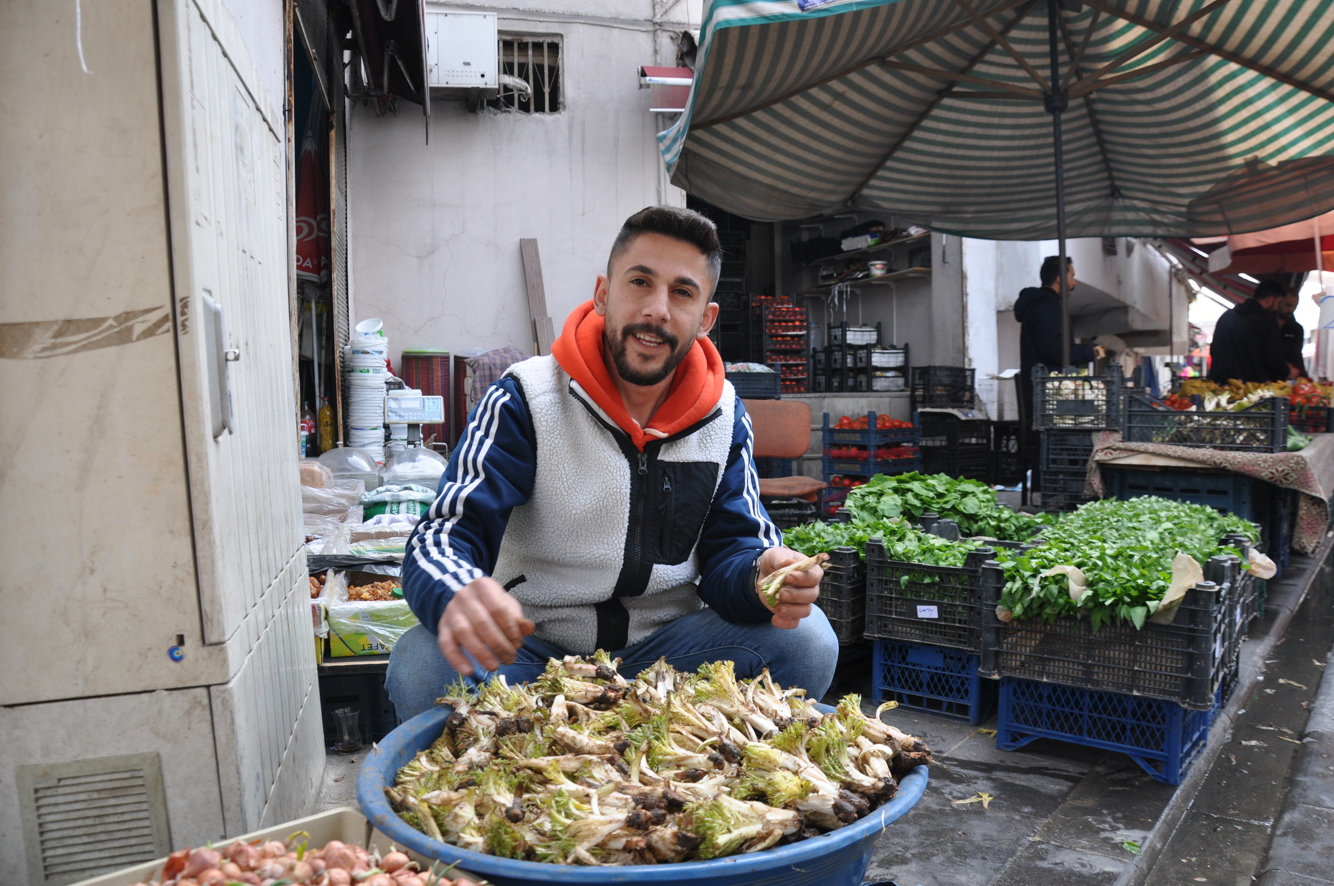 Şifa Deposu Kenger Pazardaki Yerini Aldı (2)-1