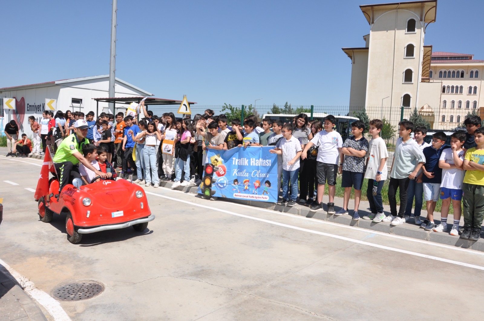 Batman'da Miniklere Güvenli Trafik Eğitimi (3)