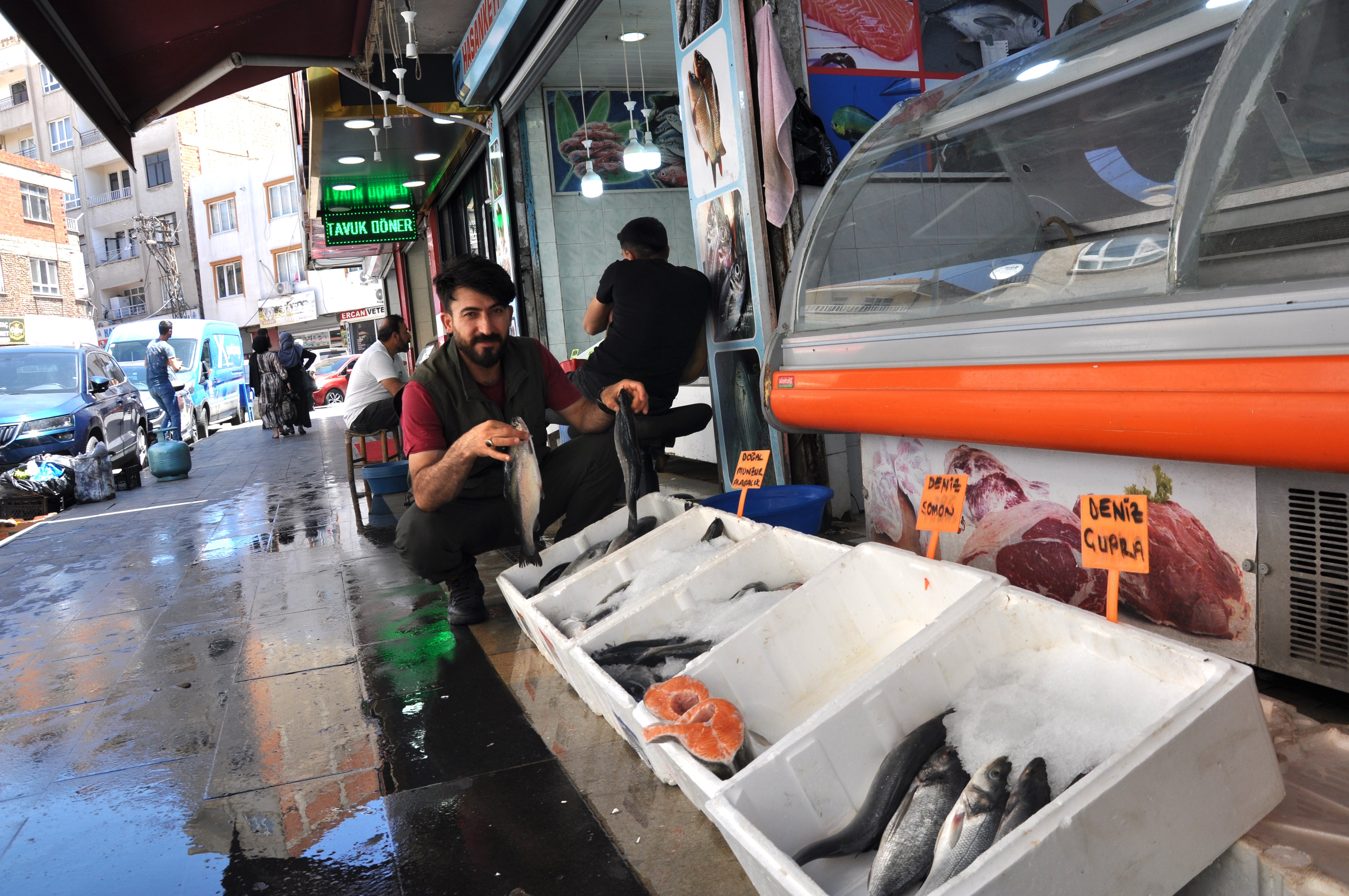 Kışın Kazanıp Yazın Yiyorlar2