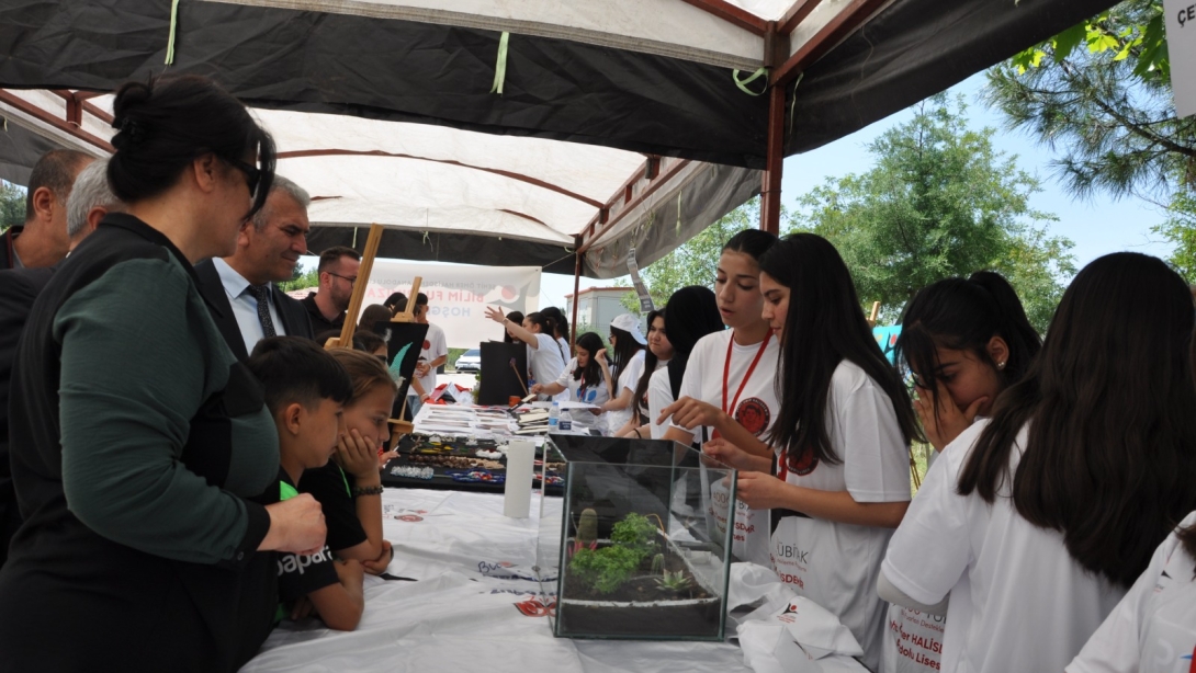 Şehit Ömer Halisdemir Anadolu Lisesi'nde Bilim Rüzgarı (2)