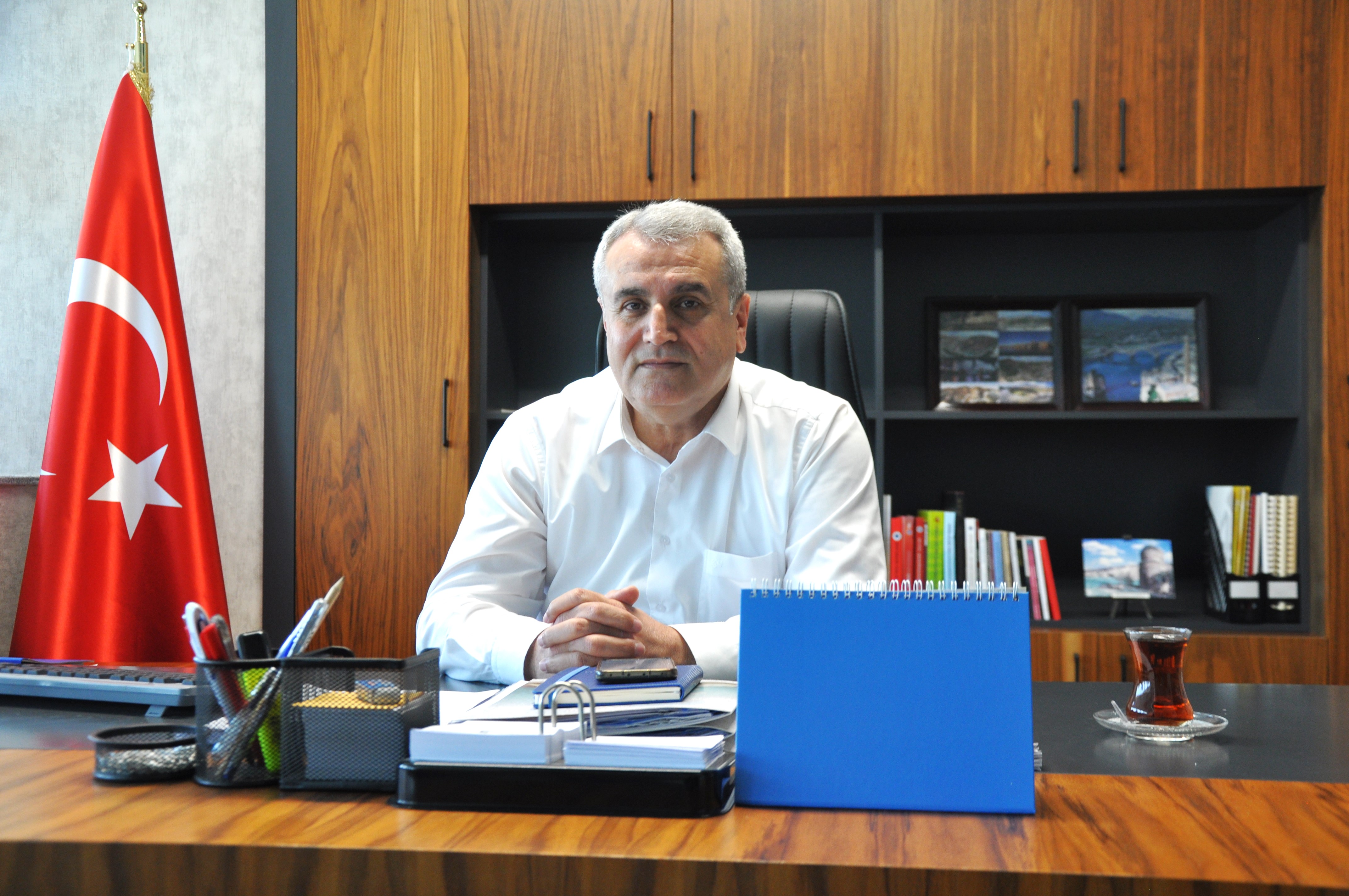 Teknoloji Bağımlılığı Cahilleştiriyor, Bilginin Kaynağı Kitaplardır1