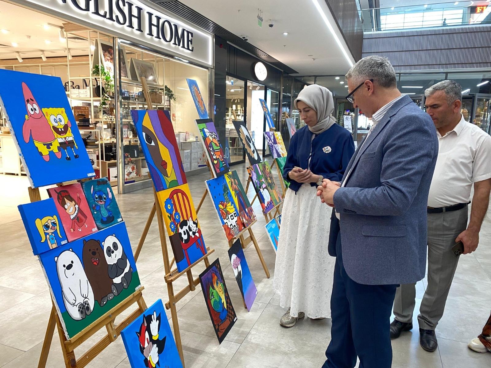 Yeşiltepe Ortaokulu Öğrencilerinden Resim Sergisi1