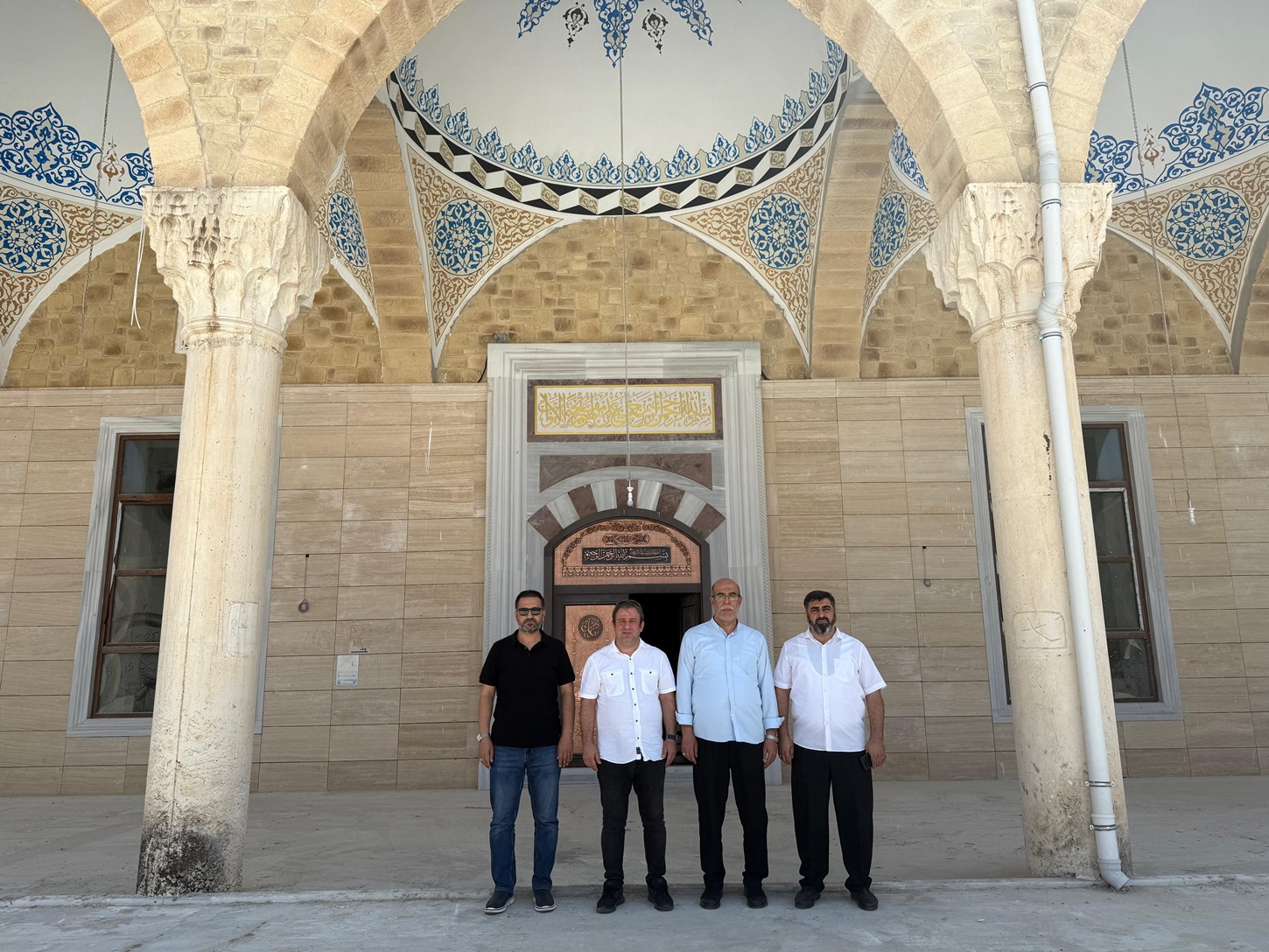 Batman Üniversitesi Camisi Görkemiyle Yüzyıllık Mabetleri Aratmıyor (4)