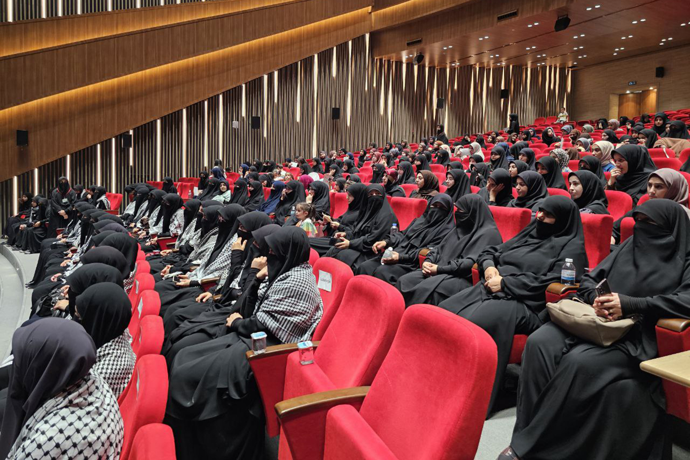 Batman’da 30 Öğrenci İslami İlimlerden Mezun Oldu (5)