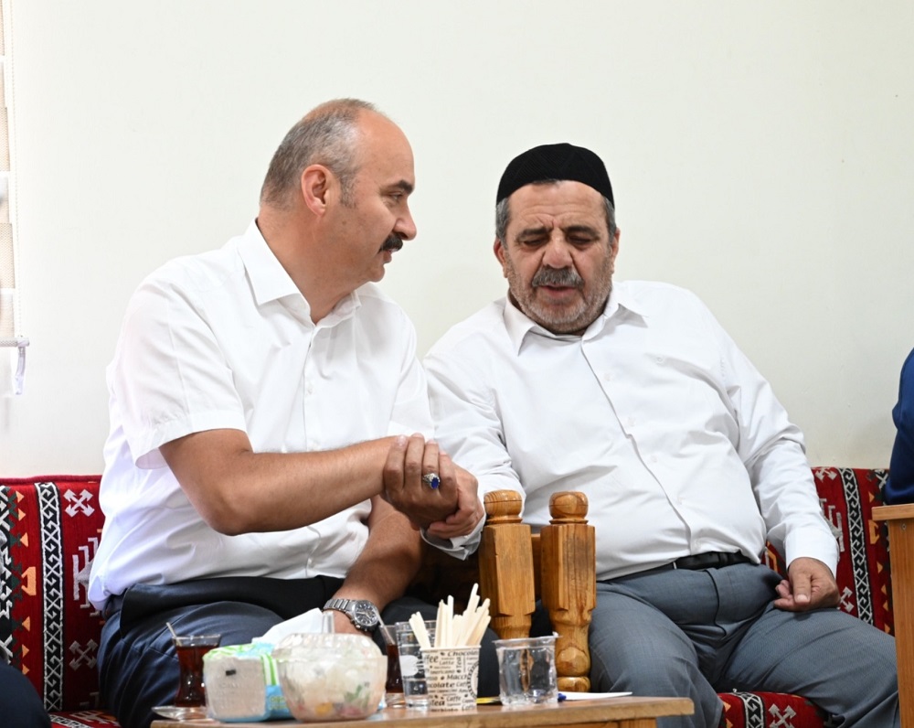 Validen Müze Müdürünün Ailesine Taziye Ziyareti (1)