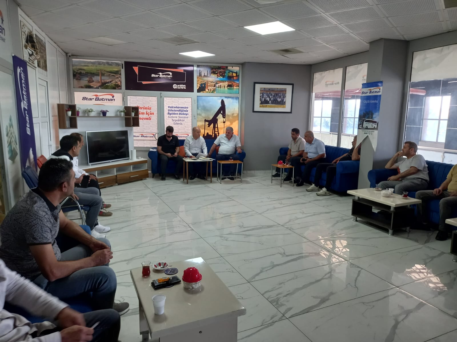 0B046E1F E922 4C97 8094 D38Eb4958C7C