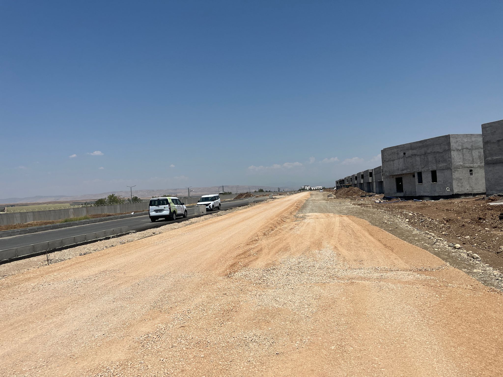 Batman Çayı Kenarında Tarihi Altyapı Ve Çevre Yolu Hamlesi Kent Nefes Alacak! (2)