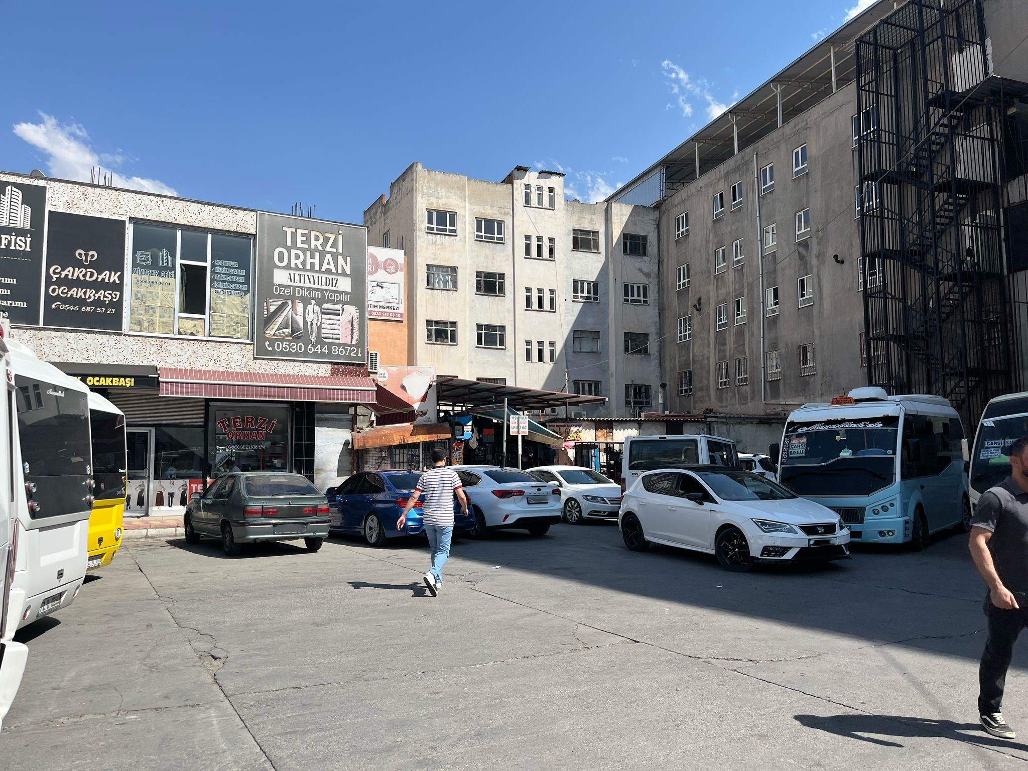 Batmanlı Minibüsçüler Tepkili Durak Otoparka Döndü (3)