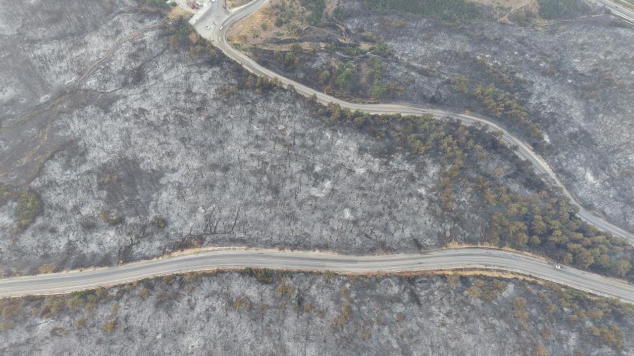 Bursa Yangın Felaketiyle Boğuşuyor Gürsu Ve Kestel Arasındaki Yangın Büyüyor, Köyler Tahliye Edildi! (1)