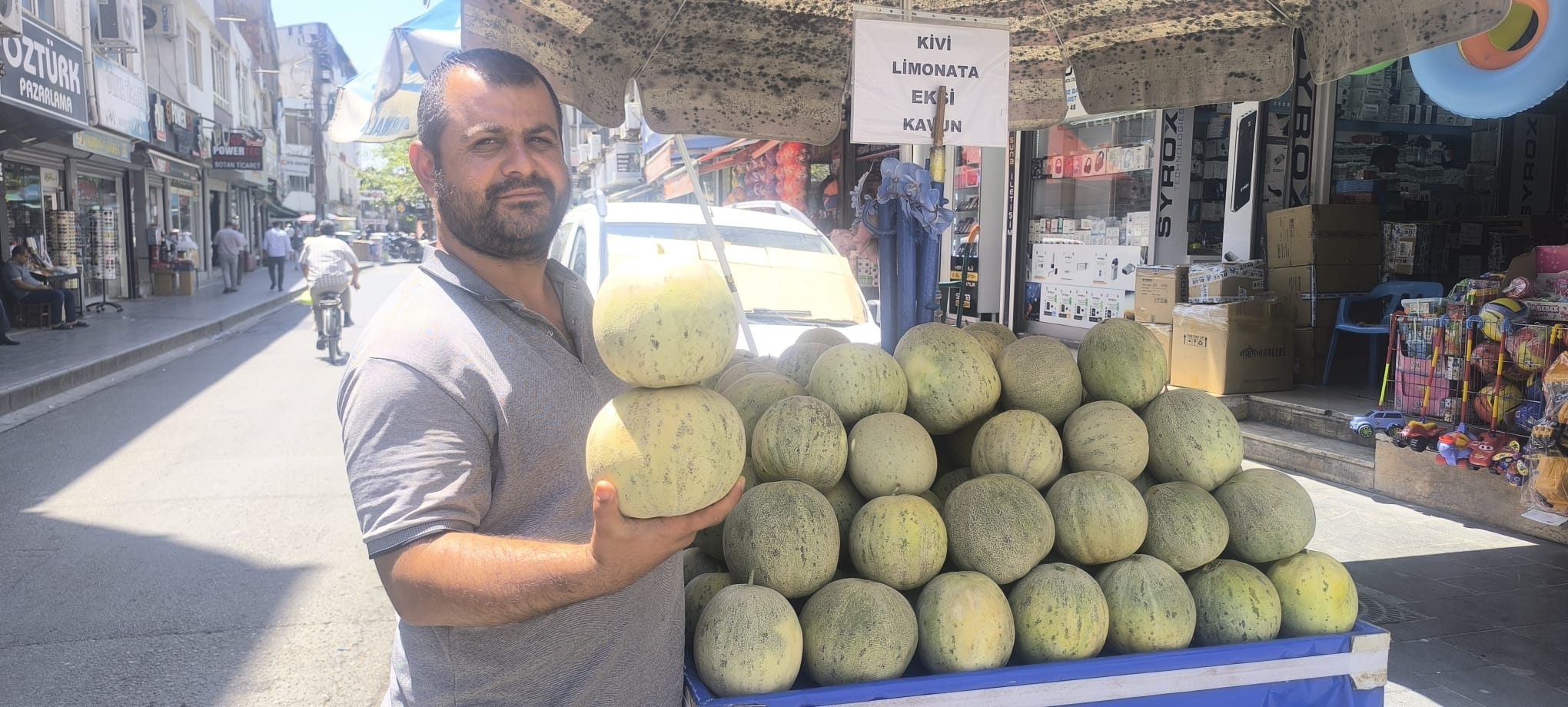 Cefan Kavunları Bu Sene Cep Yakıyor (2)