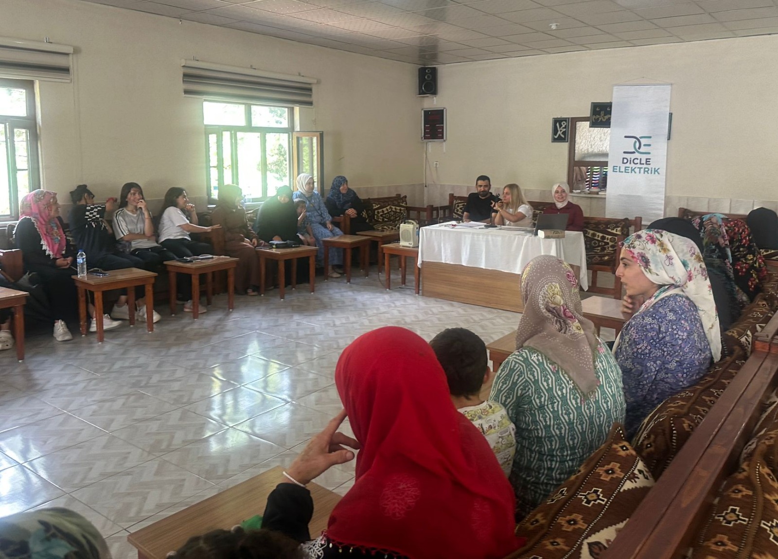 Dicle Elektrik’ten Sason’da Kadın Ve Çocuklara Enerji Eğitimi (2)