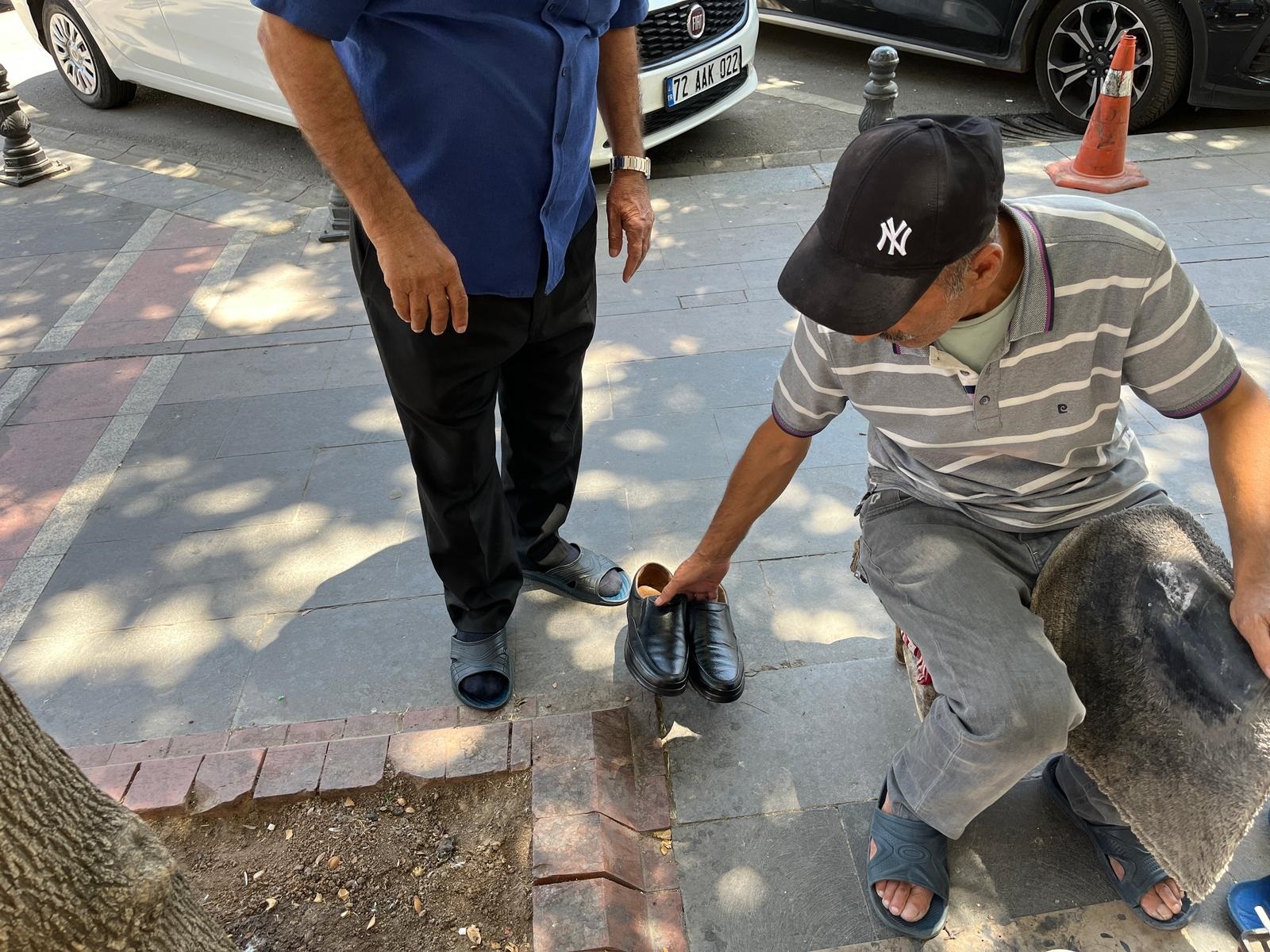 Elli Yıldır Ayakkabı Boyuyor 7