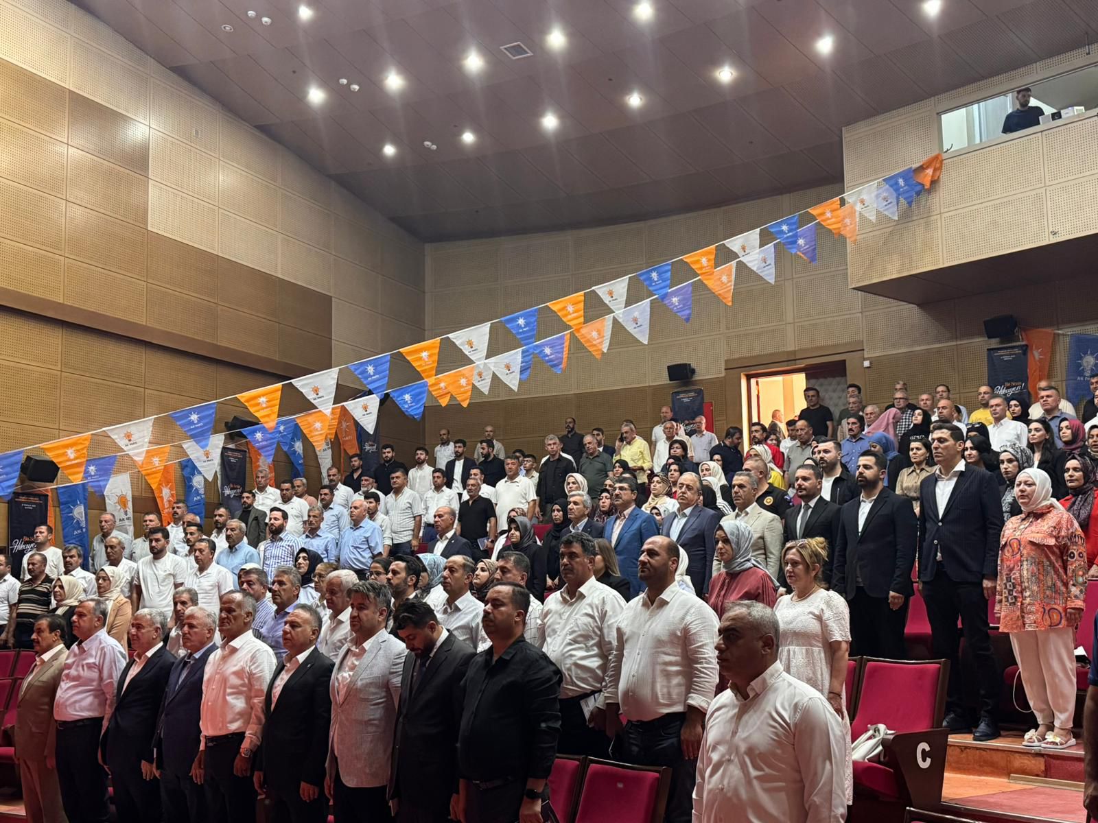 Şansi Hep Birlikte Daha Güçlü Bir Teşkilat Inşa Edeceğiz (2)