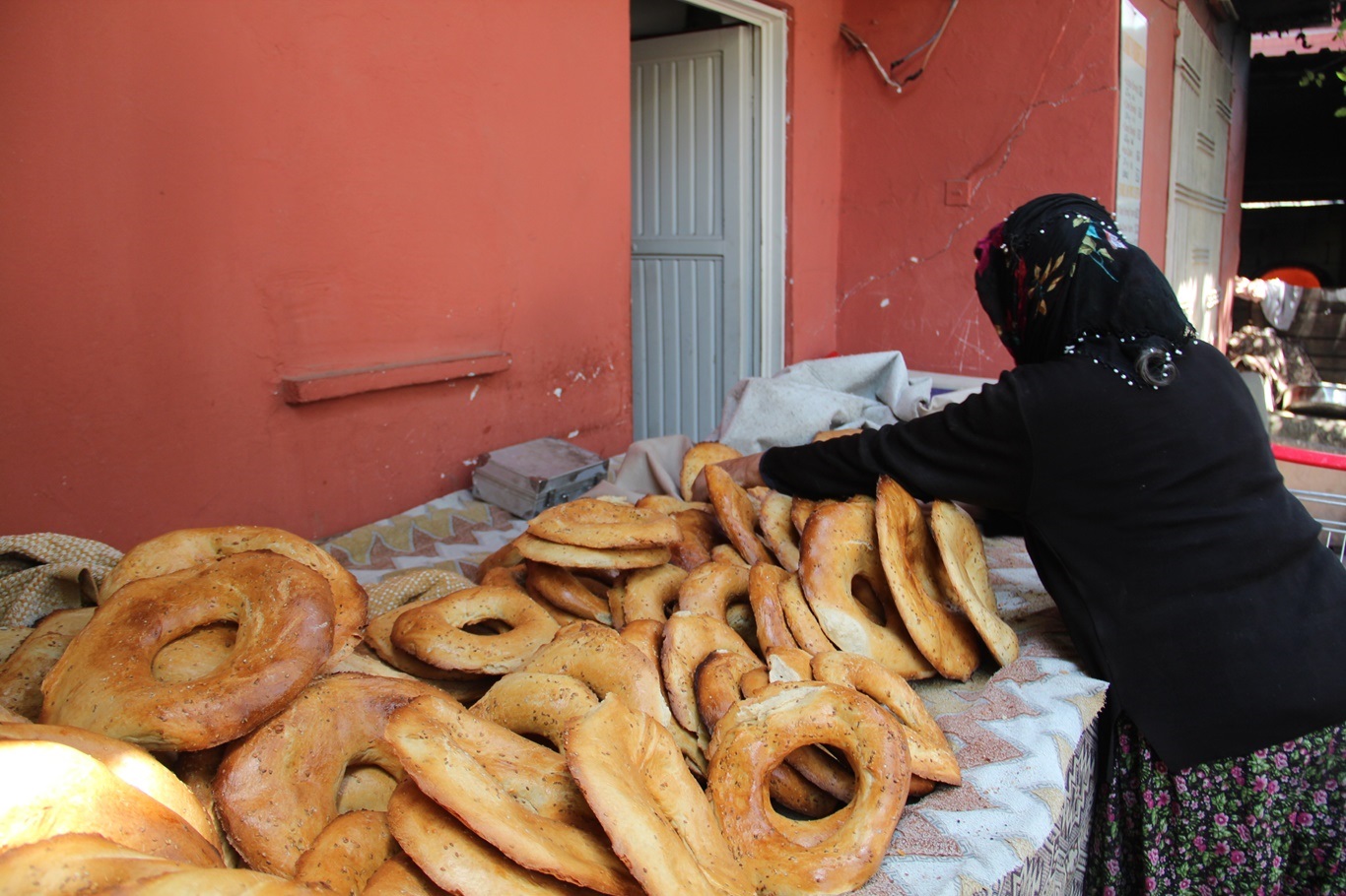 Tandırın Başında Alın Teri 80
