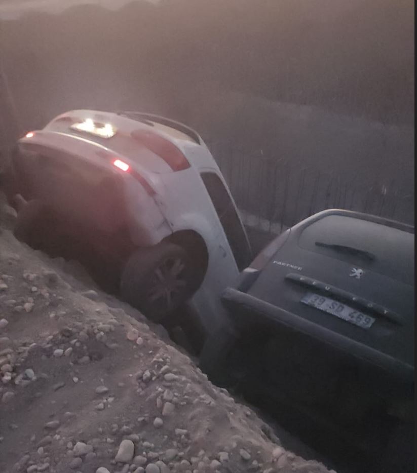 Uyarı Levhası Ve Aydınlatma Eksikliği Kazalara Davetiye Çıkardı (3)