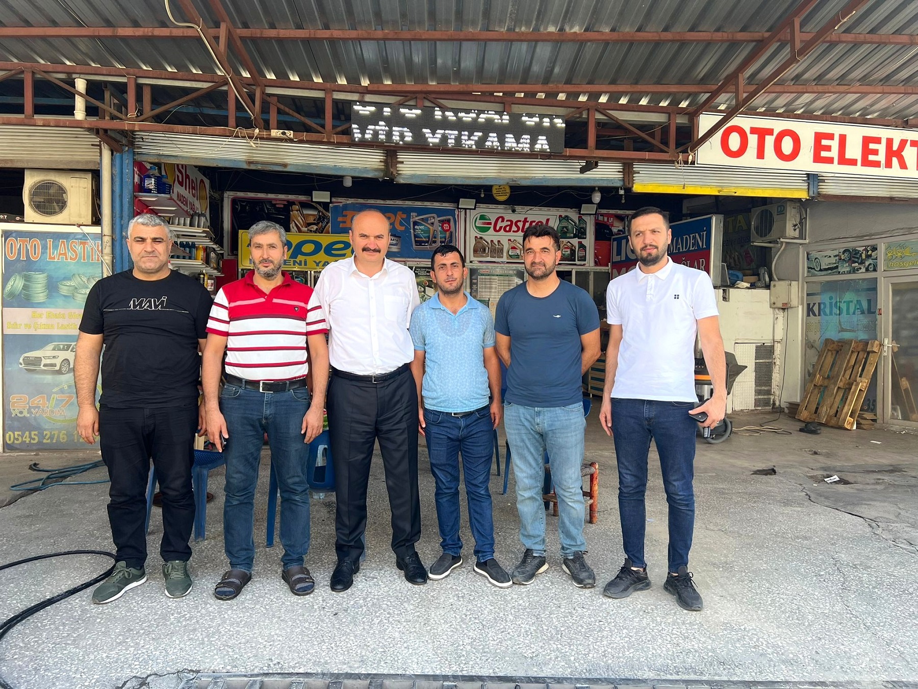 Vali Canalp'tan Esnafla Karpuz Keyfi 33