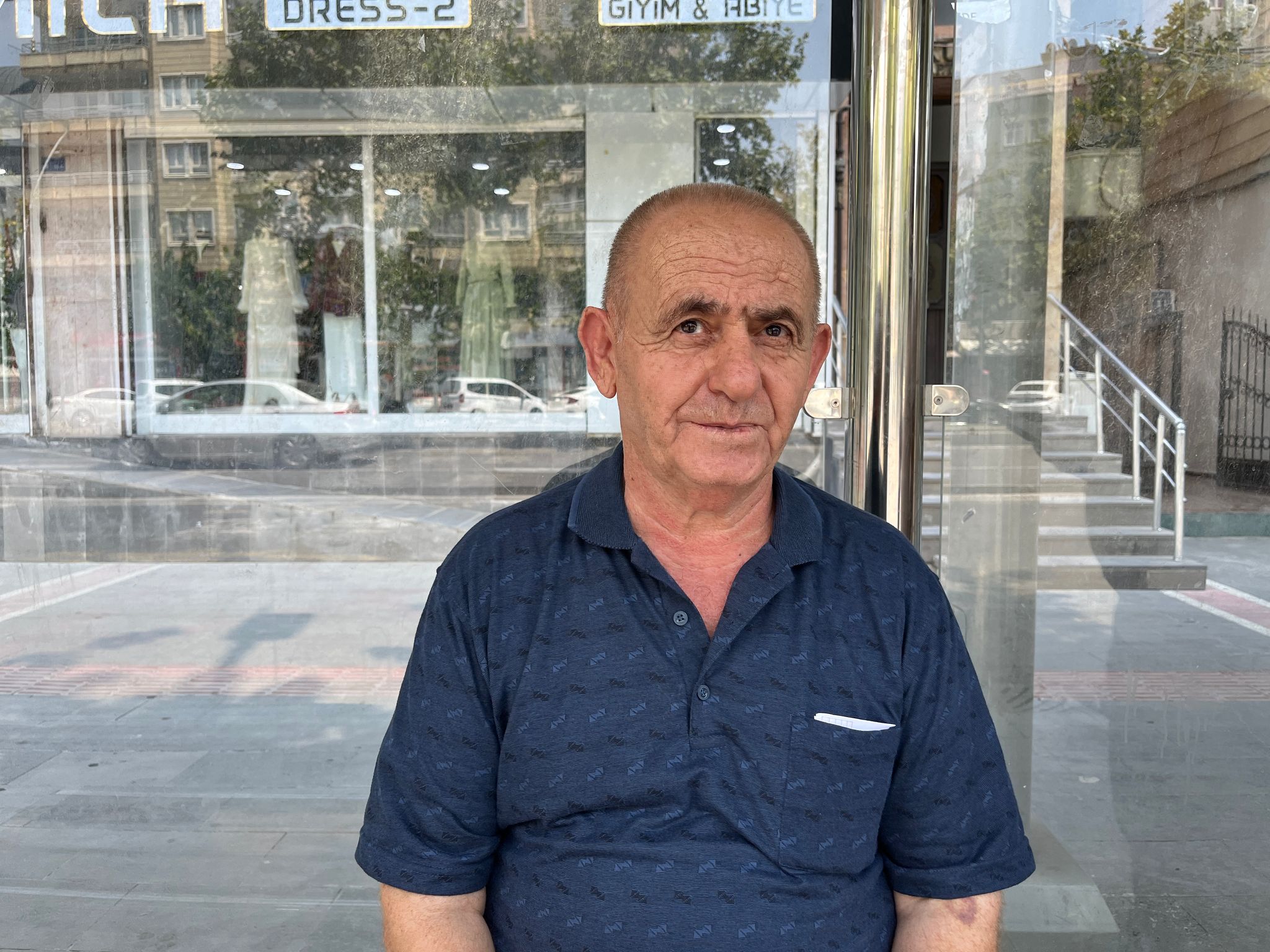 Vatandaşlardan Belediyeye Klimalı Durak Talebi (2)