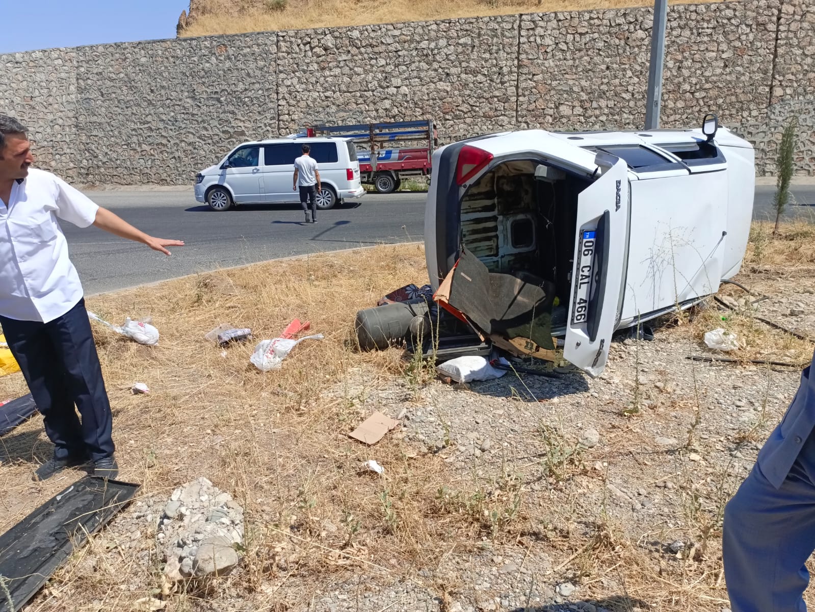 Piknik Yolunda Feci Kaza Ağır yaralılar var1
