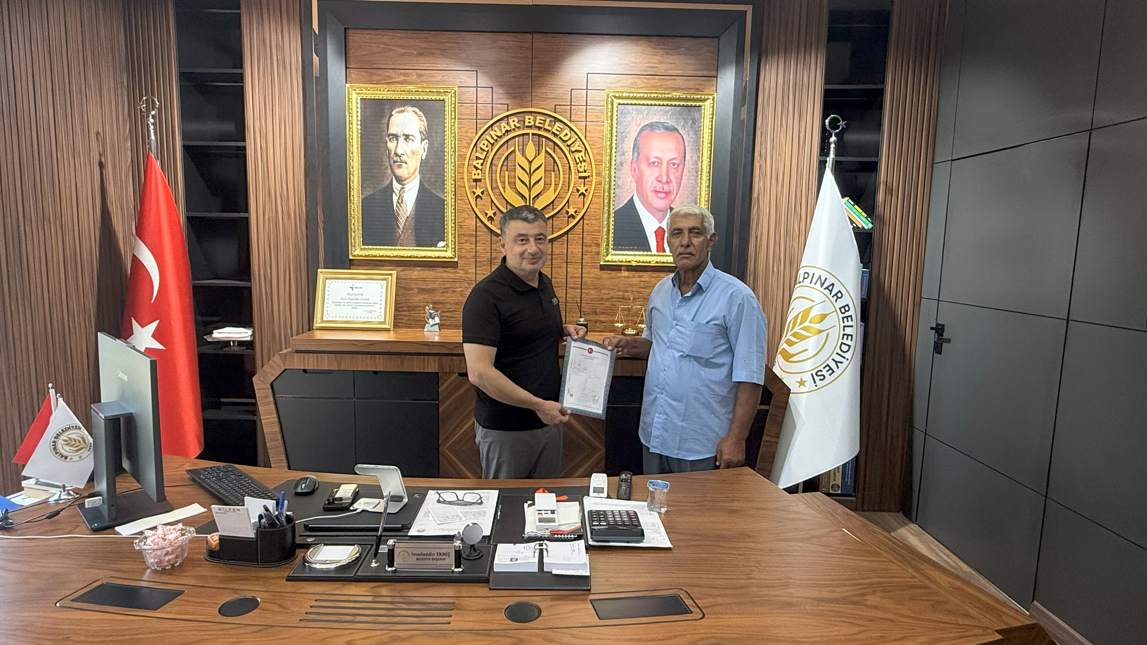 100 Yıllık Sorun Çözüldü İlk Tapular Teslim Edildi (2)