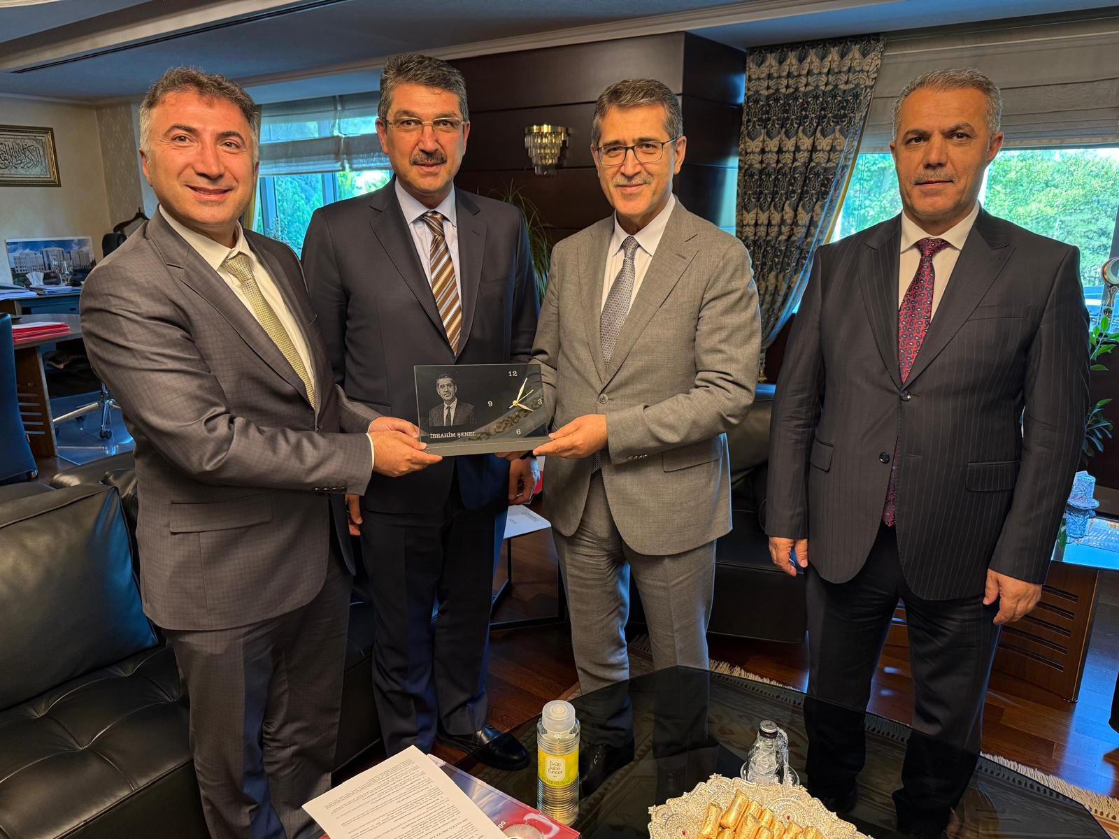 Ak Parti Heyetinden Ankara’da İki Ziyaret