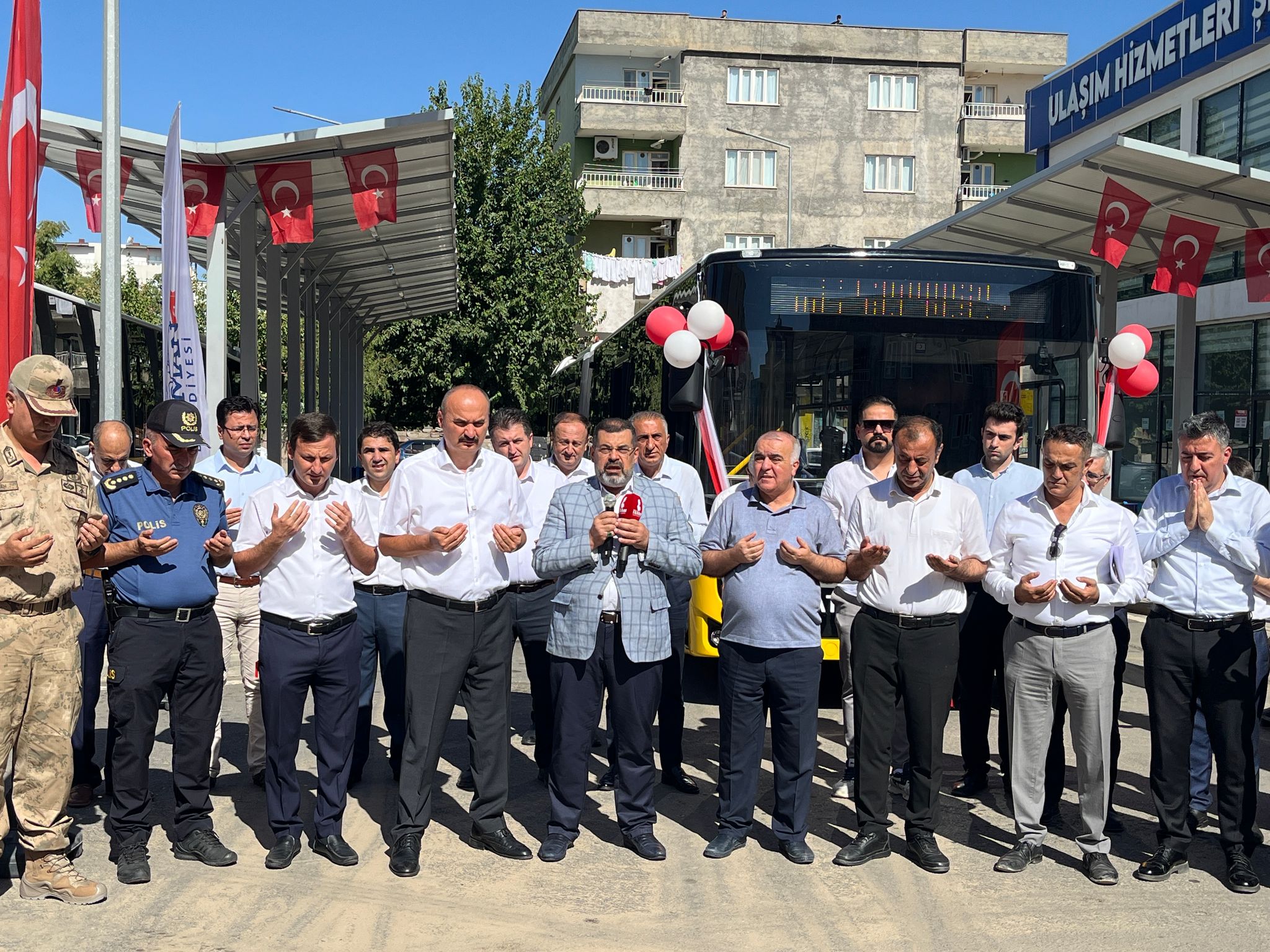 Batman Belediyesi’nden Ulaşımda Yeni Adım 3 Körüklü Otobüs Hizmete Girdi (10)