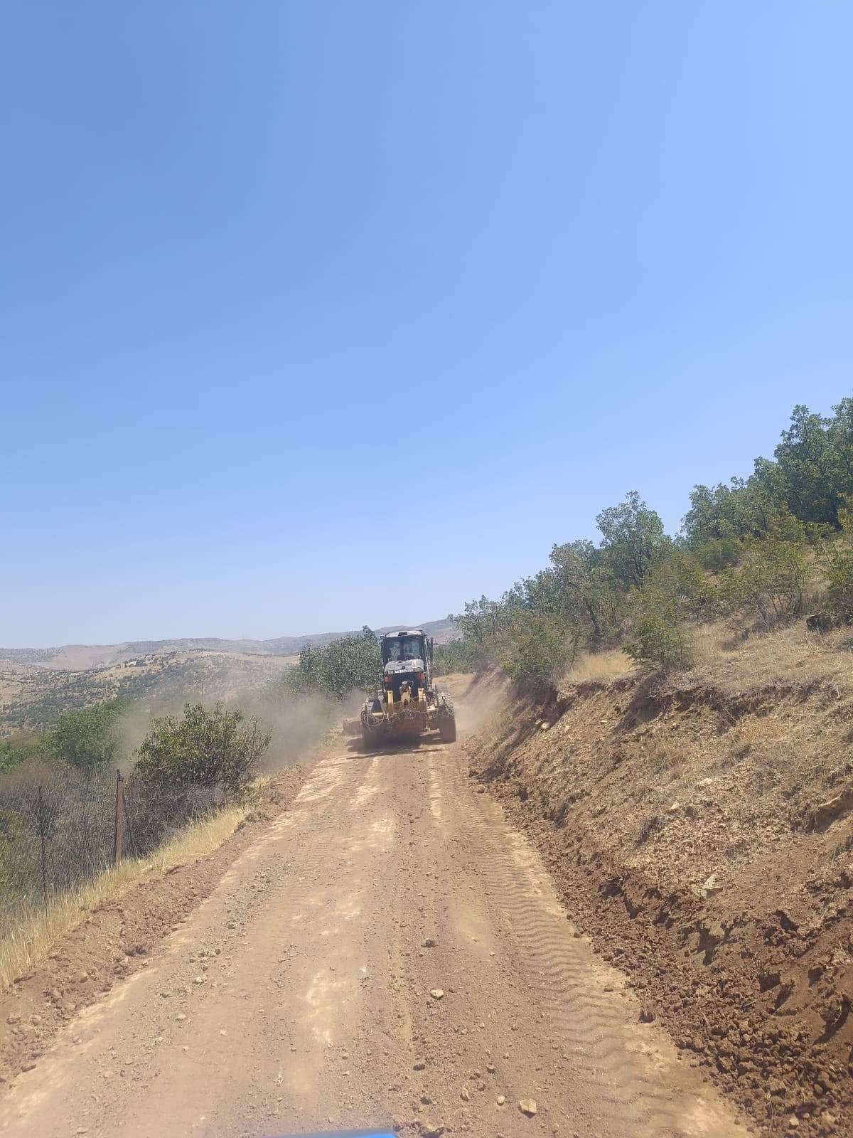 Batman’da Köylerin Yol Ve Kanalizasyon Sorunları Çözülüyor (3)