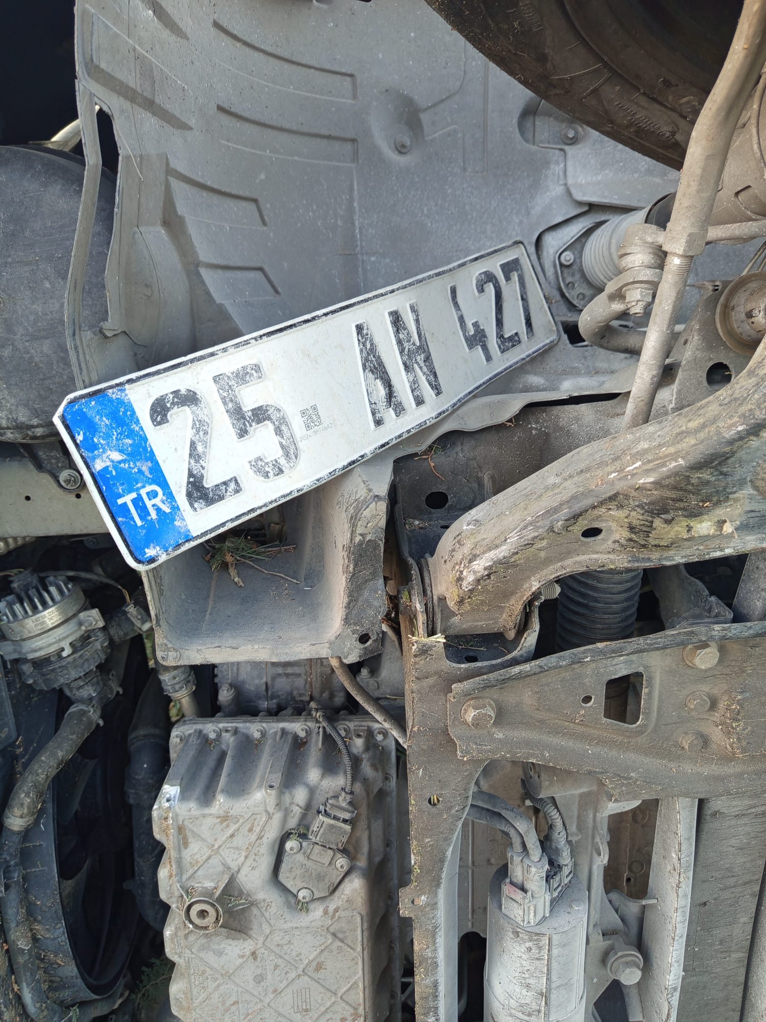 Bismil’de Tur Minibüsü Devrildi 7 Yaralı (2)