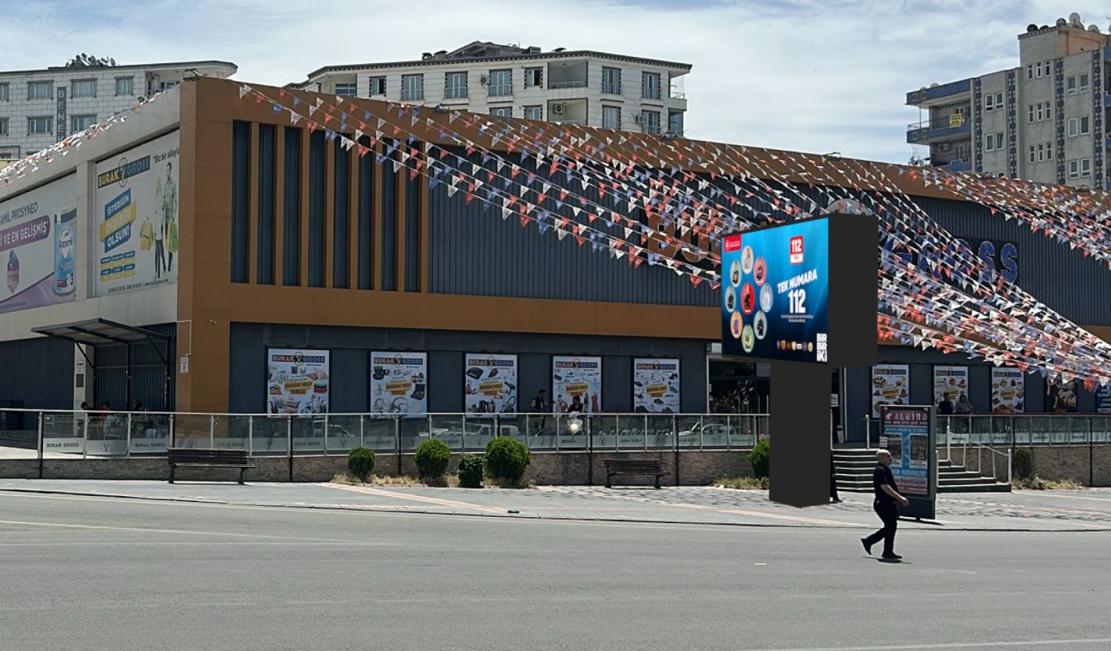 Dört Noktaya Dijital Totem Geliyor 99