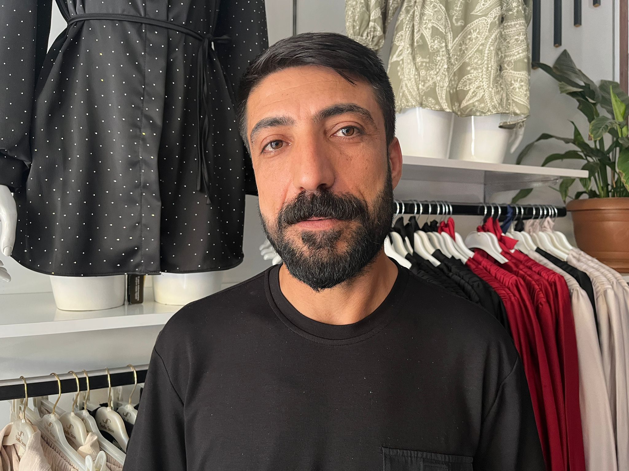 Gülistan Caddesi Esnafı Di̇cle Edaş’a Tepkili Kalıcı Çözüm İstiyoruz (8)