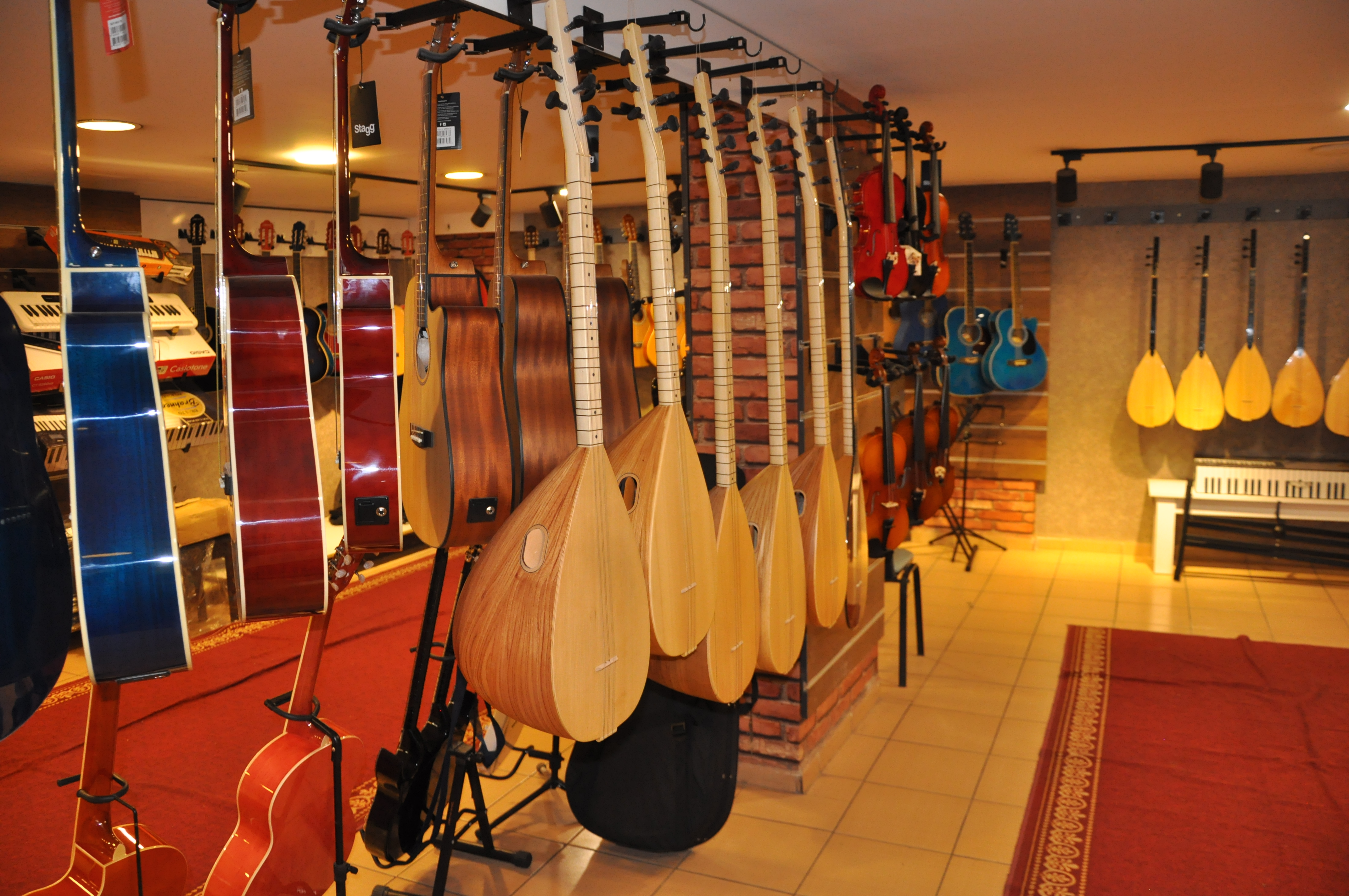 Müzik Aletlerinde Bağlama, Batman'da En Çok Tercih Edilen Çalgı (4)