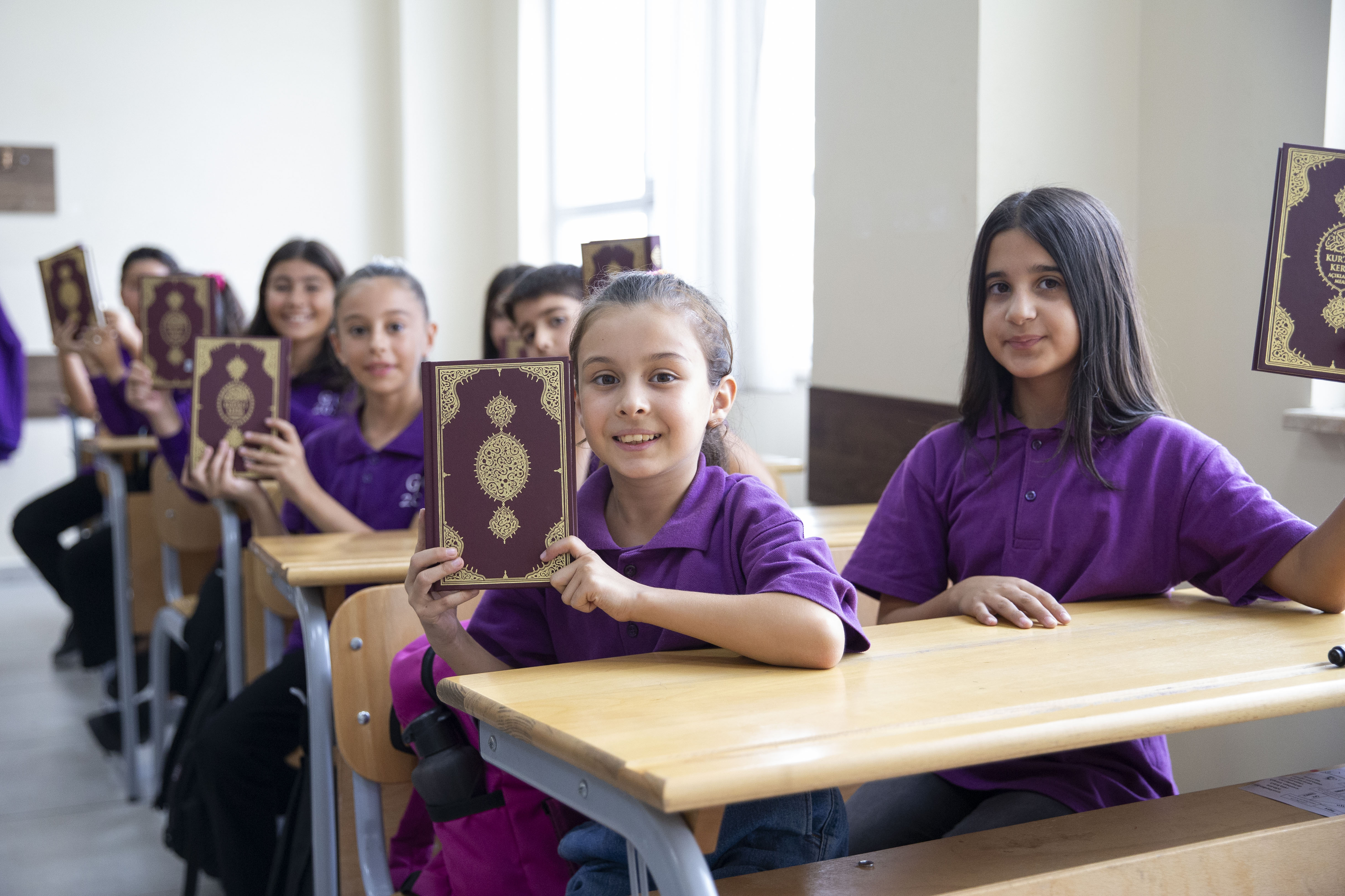 50 Bin Öğrenciye Kur’an I Kerim Hediye Edilecek (2)