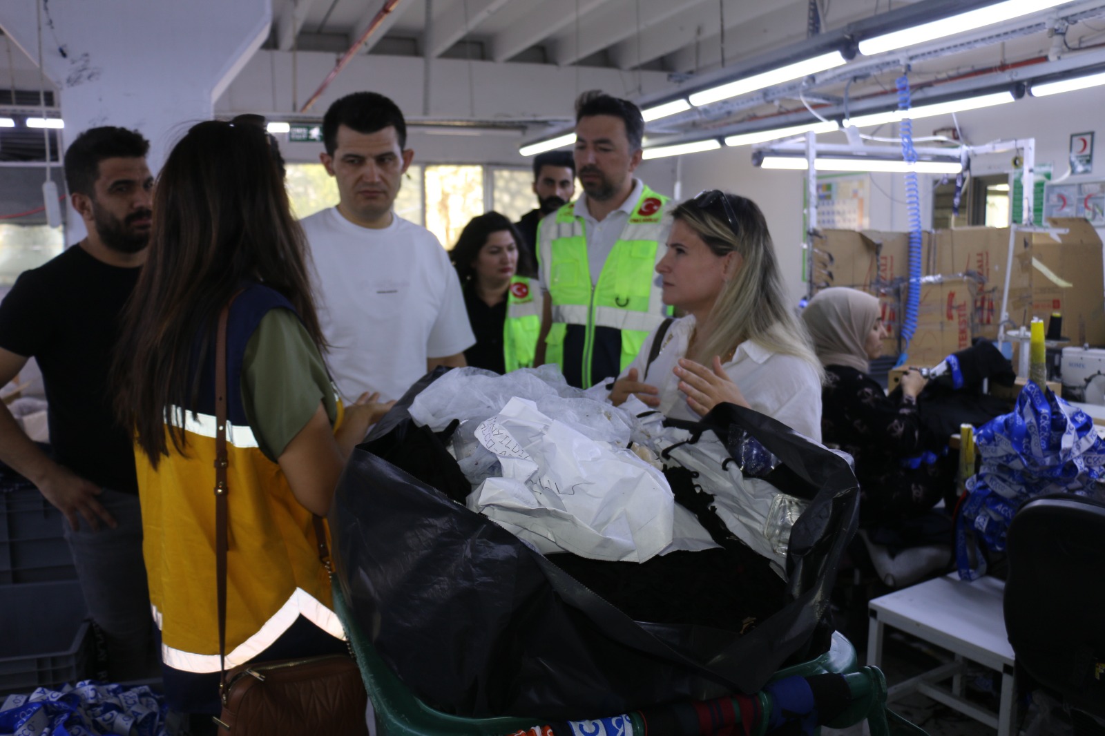 Batman Belediyesi Tekstil Atıklarını Denetledi (2)