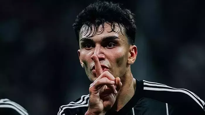 Can Uzun Kimdir Kaç Yaşında, Nereli Ve Hangi Takımlarda Oynadı-1