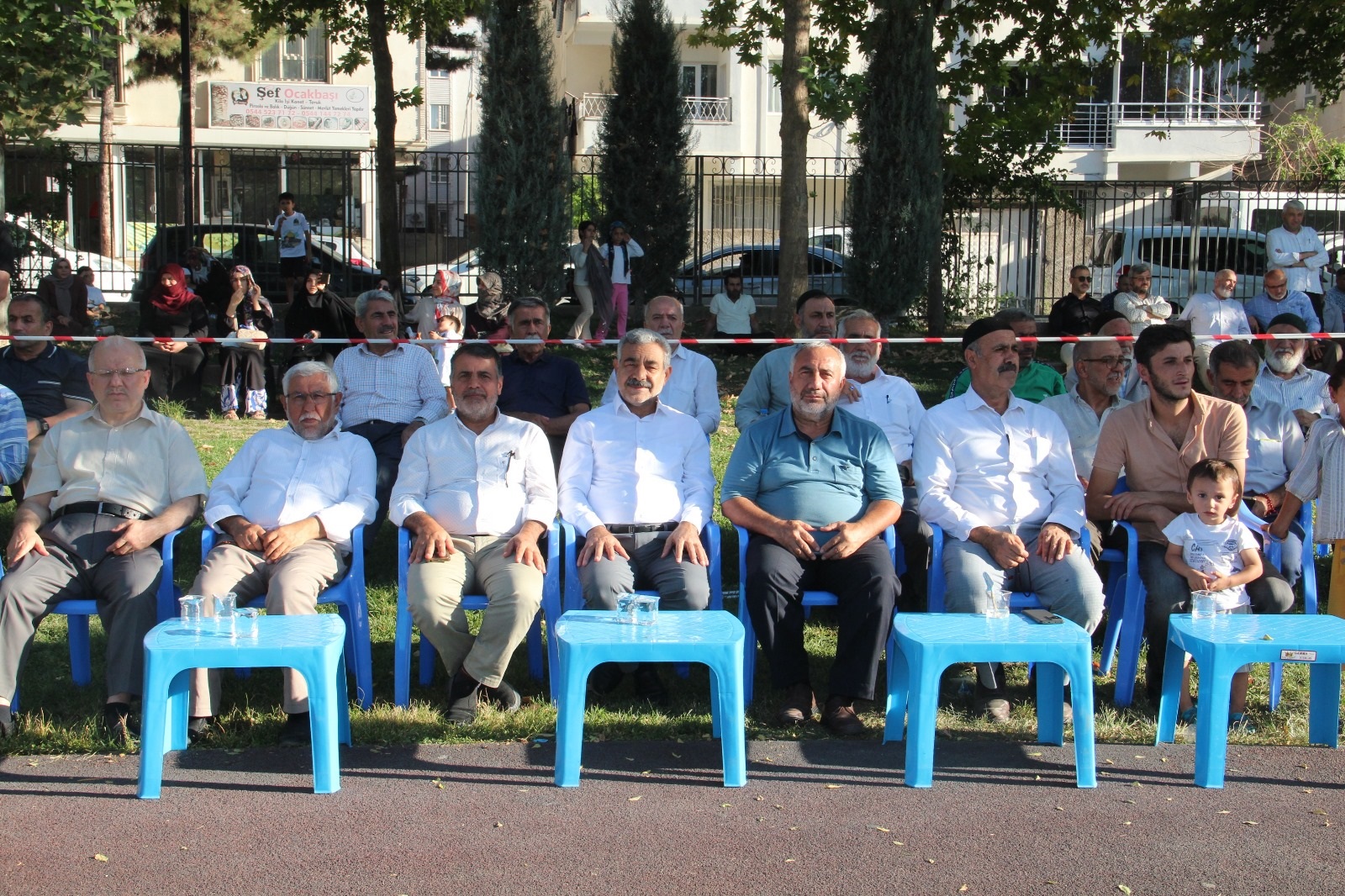 Çocuklarımıza Namazı Öğretmekten Daha Büyük Bir Miras Bırakamayız-1