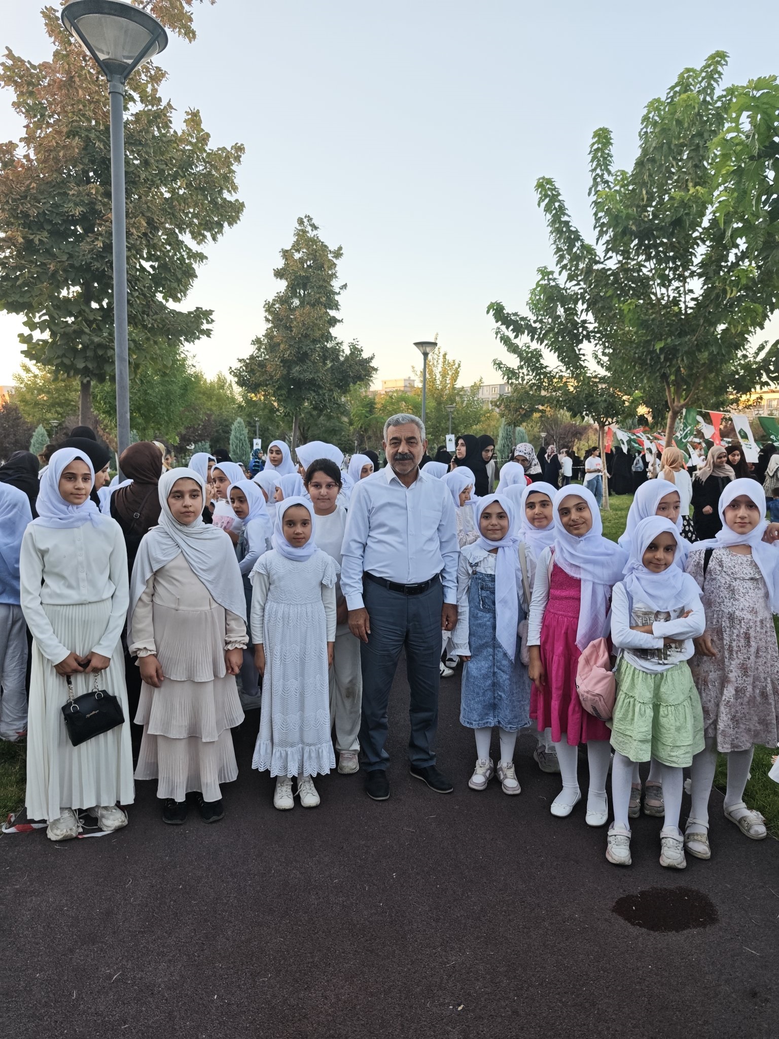 Çocuklarımıza Namazı Öğretmekten Daha Büyük Bir Miras Bırakamayız 2