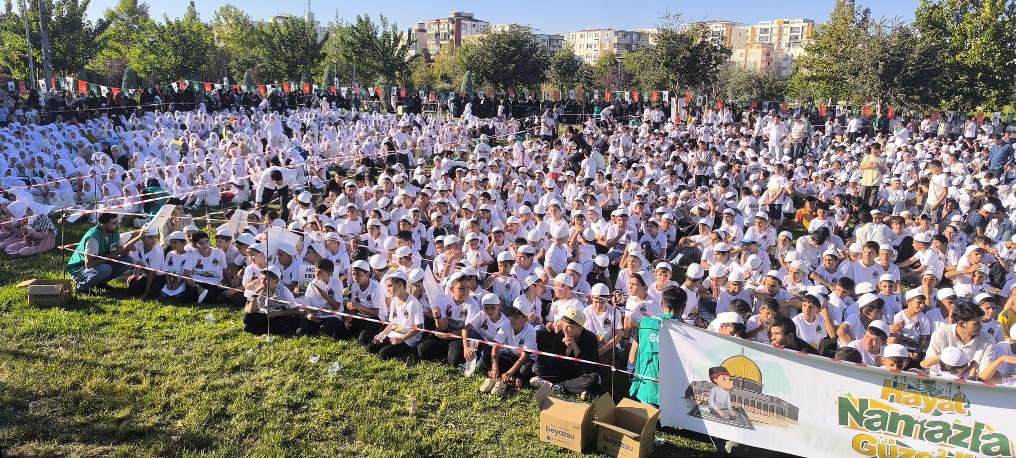 Çocuklarımıza Namazı Öğretmekten Daha Büyük Bir Miras Bırakamayız 6-1