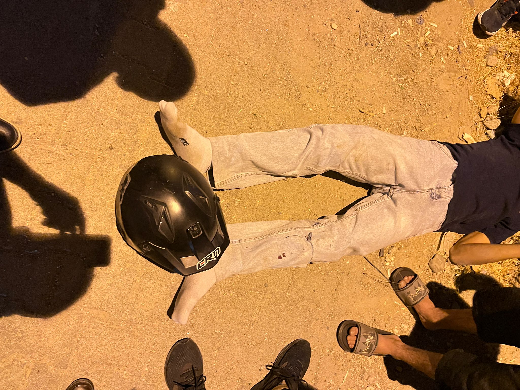 E581A671 2669 43Fe 8974 3A0Bdfeff931