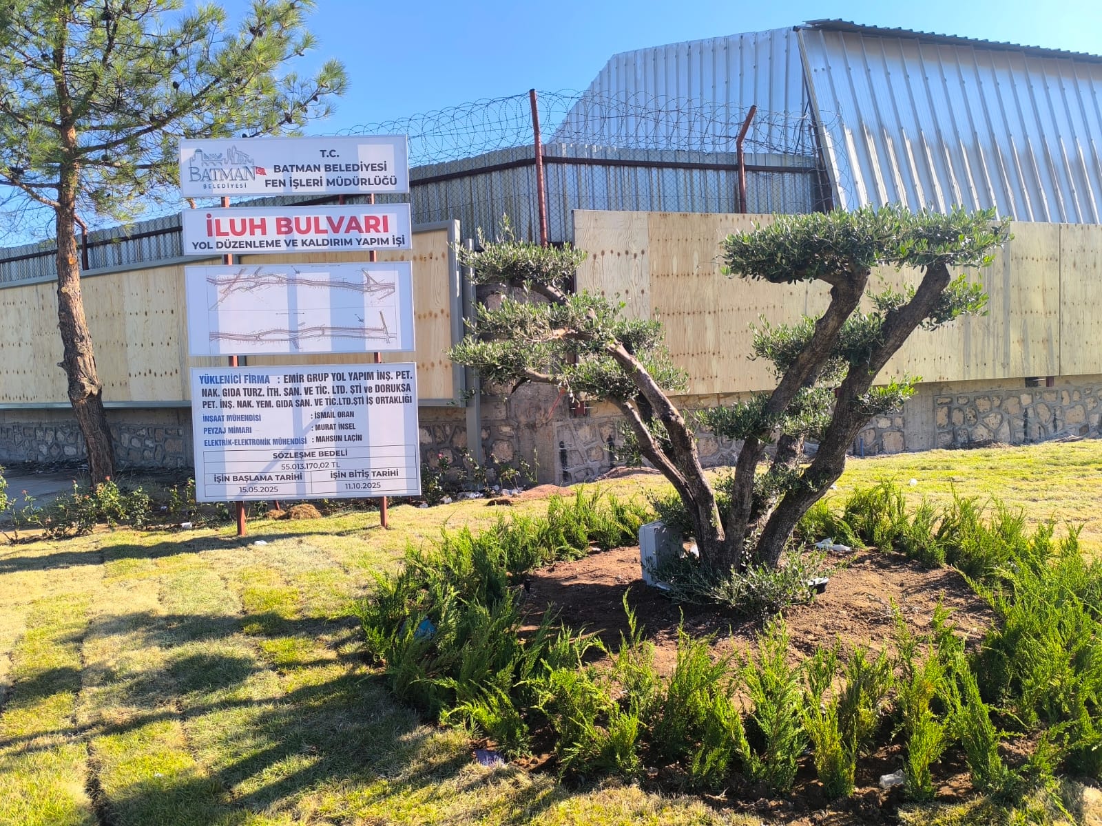 İluh Deresi Kenarında Çimlendirme Ve Ağaçlandırma Çalışması (1)