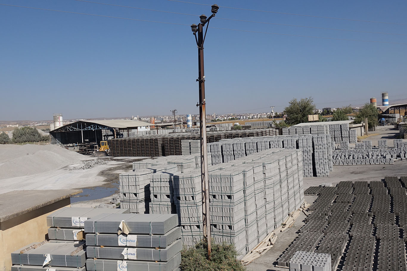 Kaçak Hobi Bahçeleri Ve Bi̇ms Fabrikaları Batman'ın Geleceğini Tehlikeye Atıyor