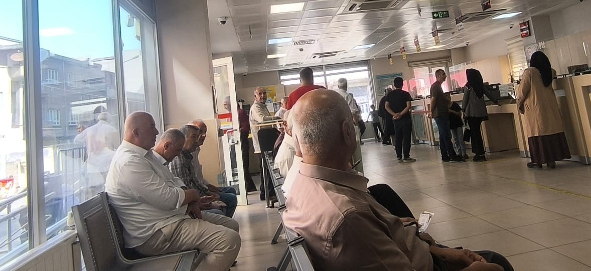 Ptt Ve E Devlet'te Sistem Çöktü Vatandaşlar Mağdur-2