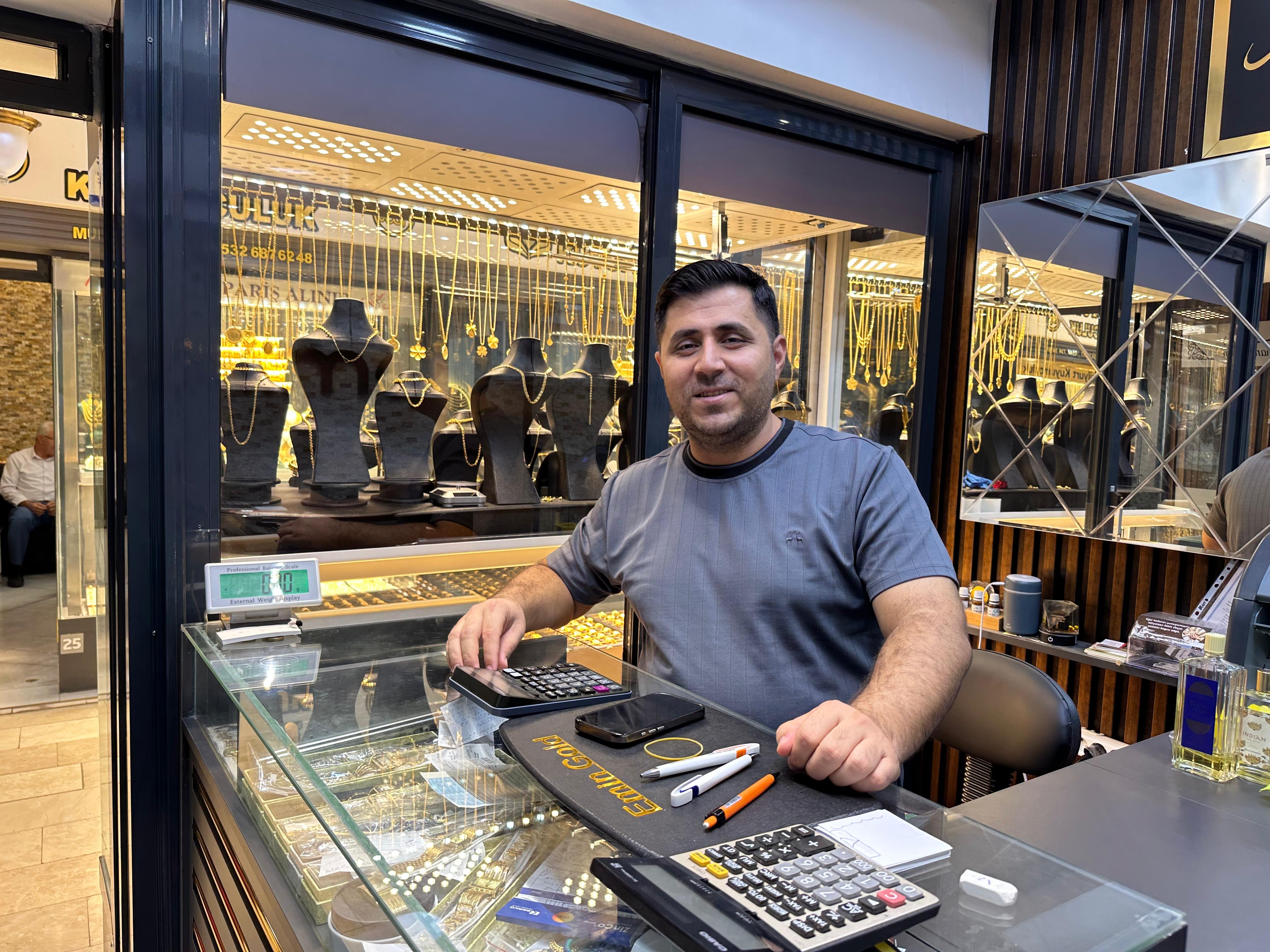 Vatandaşlar Ev Ve Arabalarını Satarak Altına Yatırım Yapıyor (2)-1