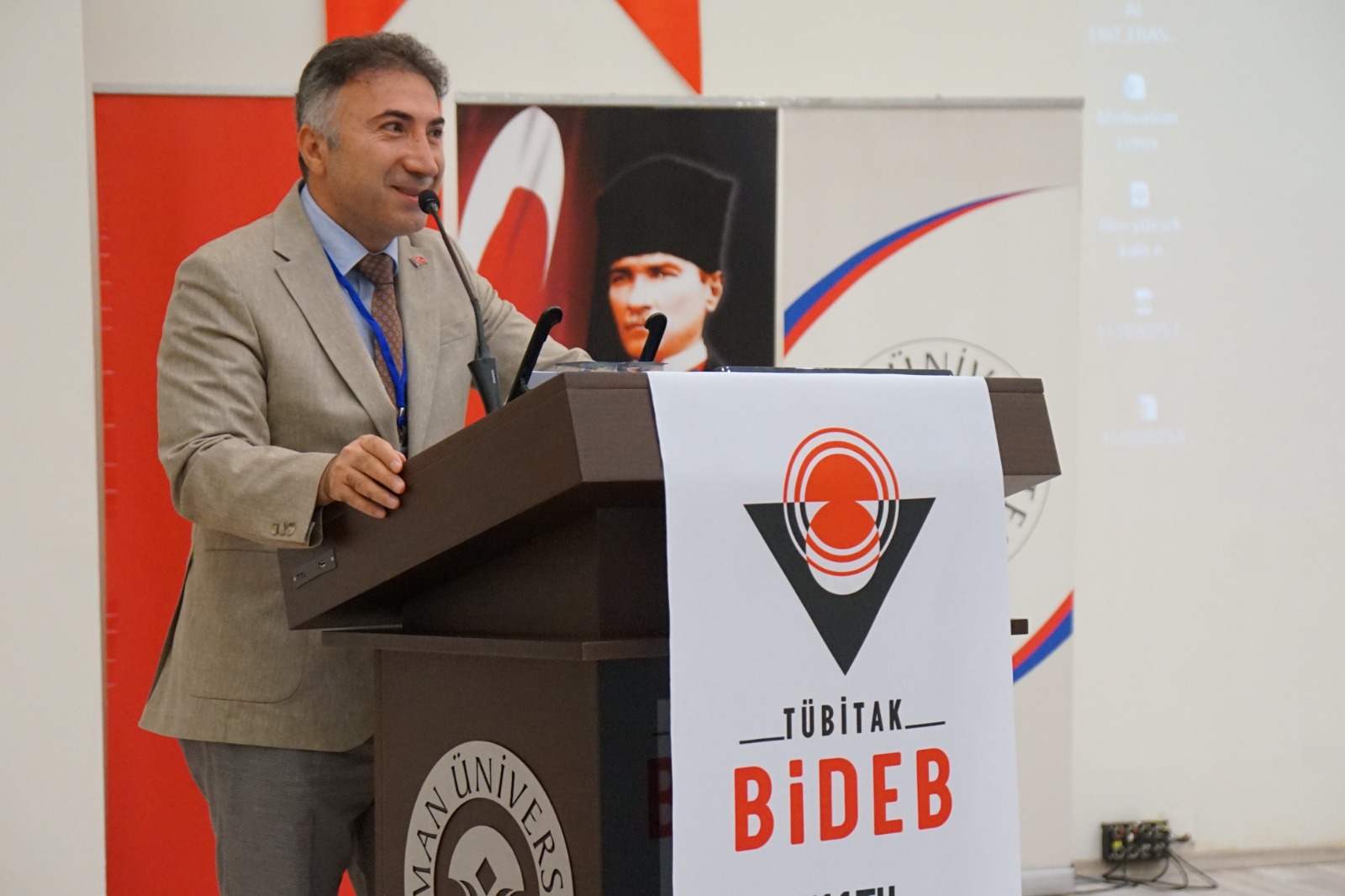 4 Üniversite İş Birliğiyle Uluslararası Dil, Edebiyat Ve Kültür Sempozyumu Yapıldı (1)