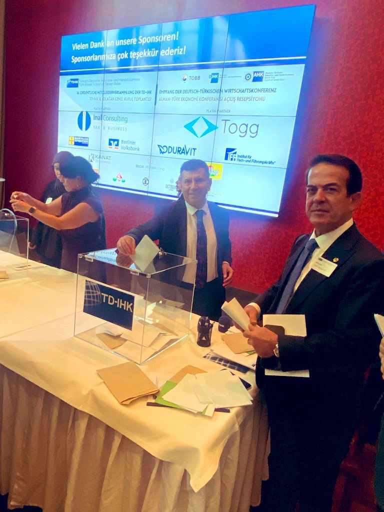 4230263B 630A 408F Bed2 61E381Ca24Bb