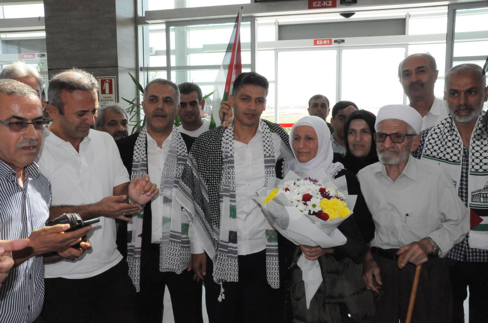 518C4F0D 7Fe4 4B47 Ad00 2Fcafa8Ff487