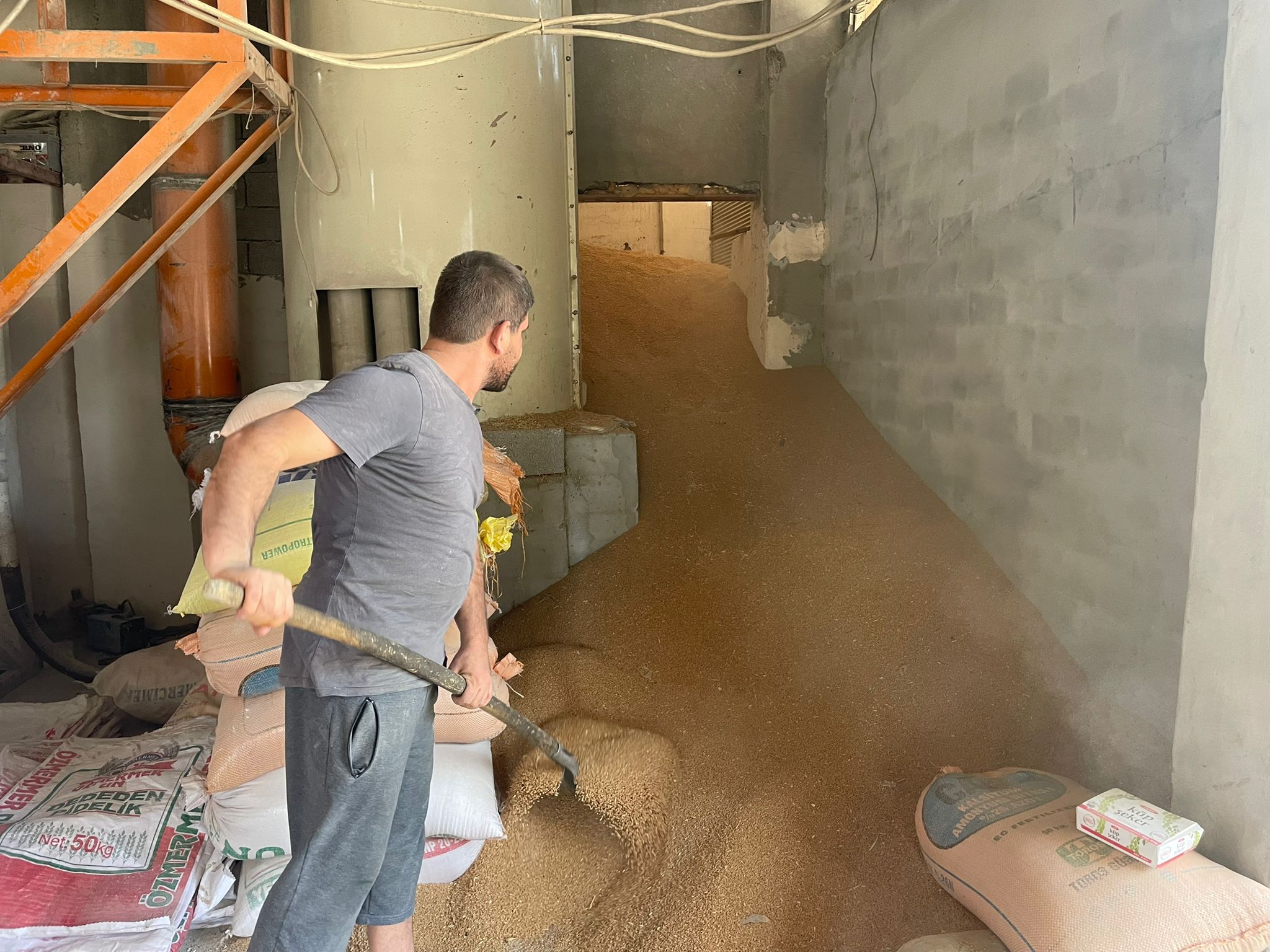 Batman’da 40 Yıllık Değirmen Zamanla Yarışıyor (1)